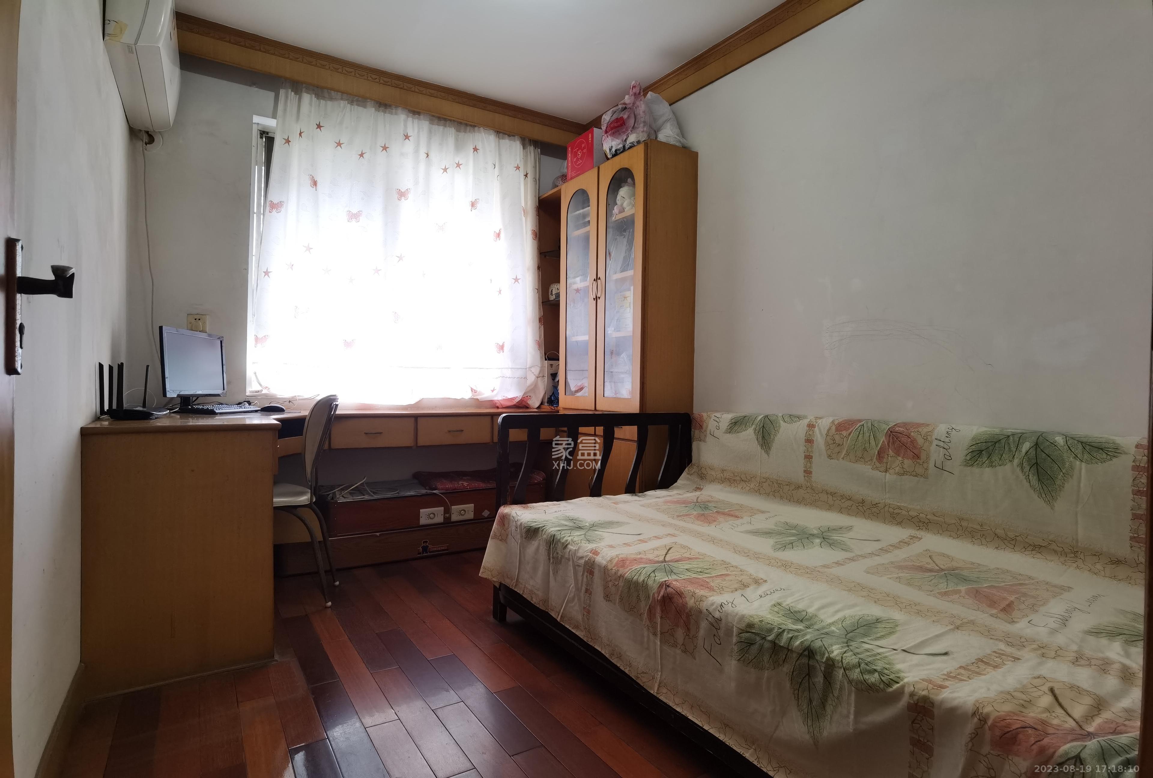 湖南六建伍家岭小区  3室2厅1卫   1900.00元/月室内图