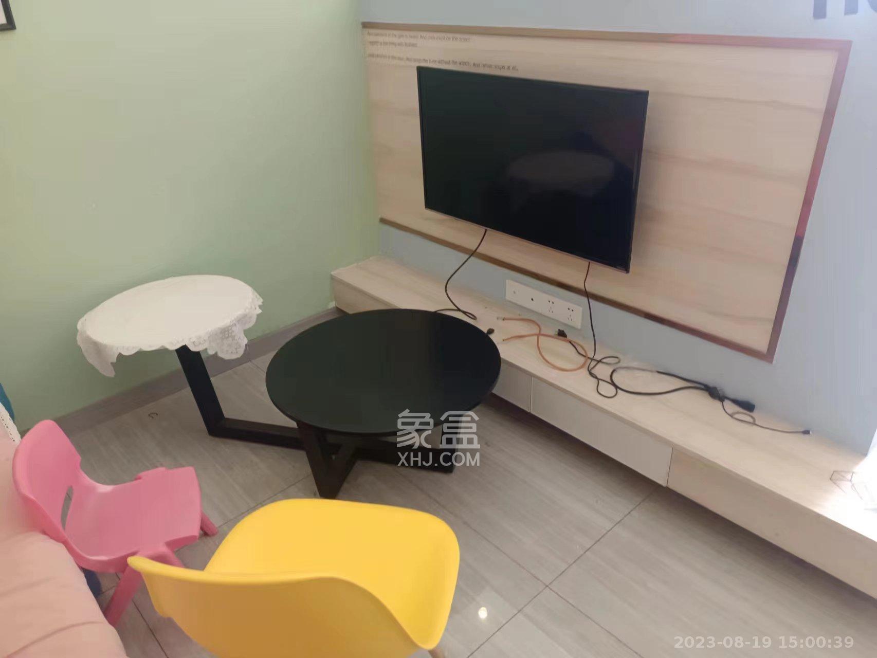 中交里城  1室1厅1卫   1500.00元/月室内图