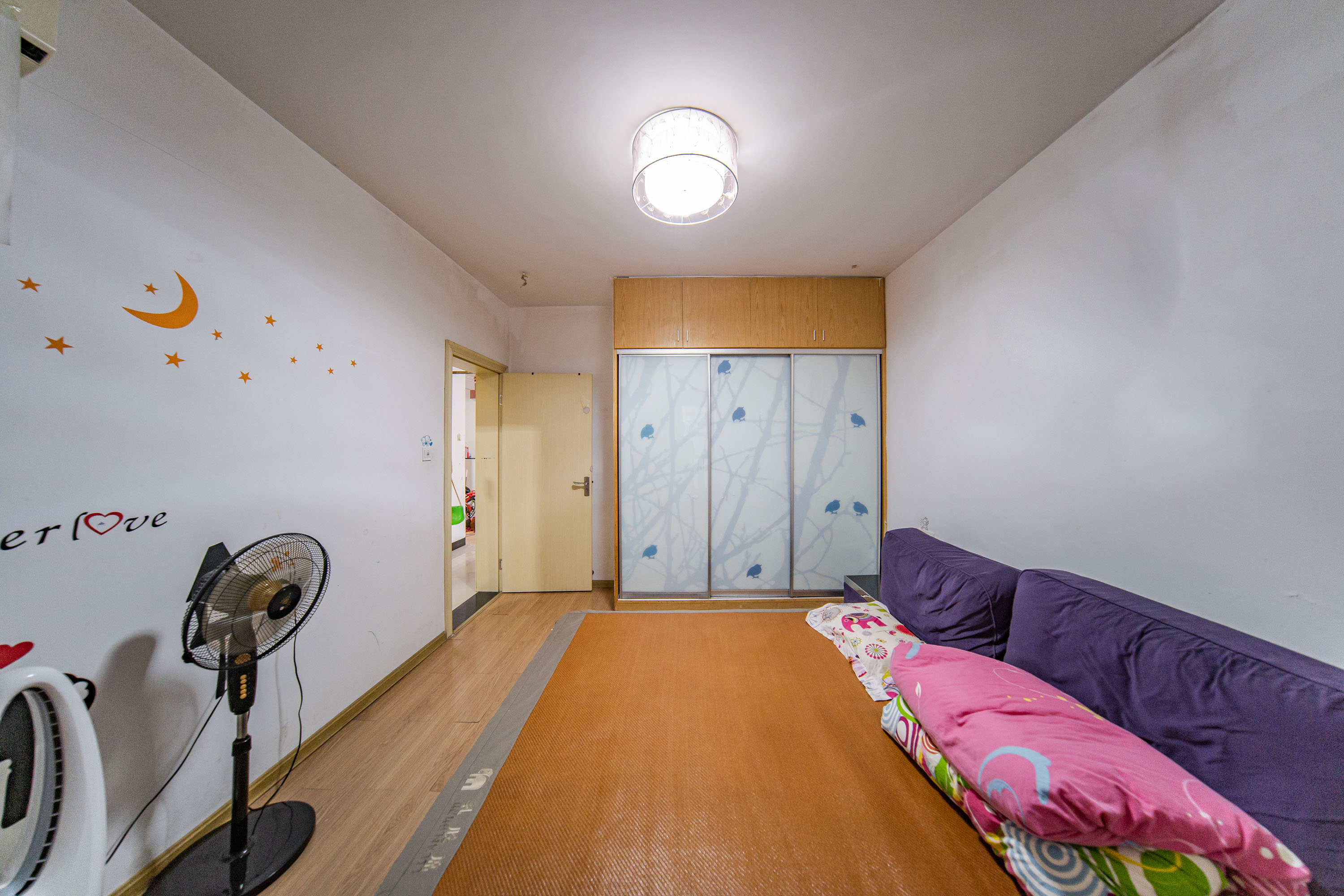中建麓山和苑  2室2厅1卫   59.00万卧室