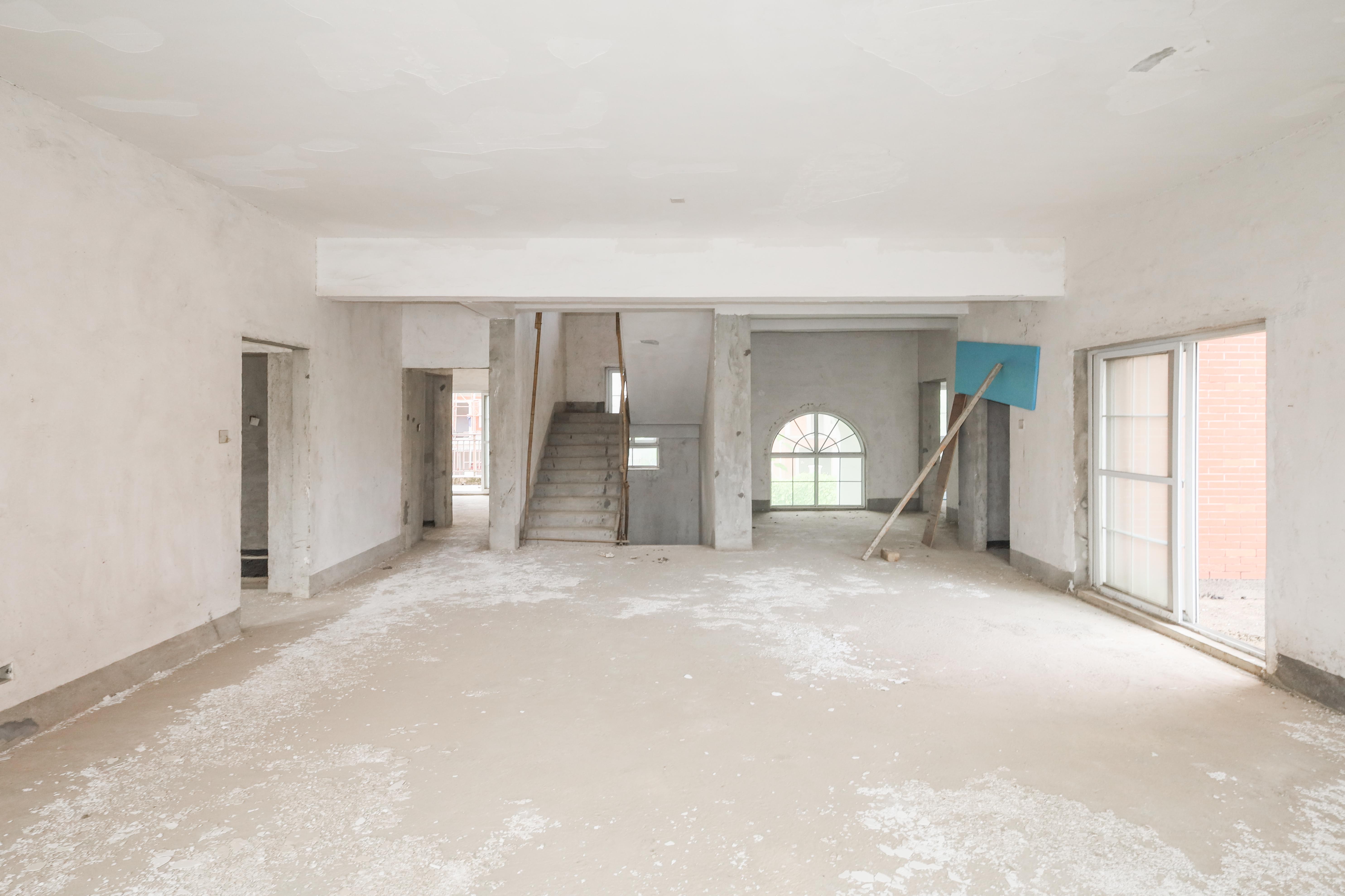 山水英伦 7室2厅4卫 1060.0万 山水英伦 7室2厅4卫 1060.0万卧室