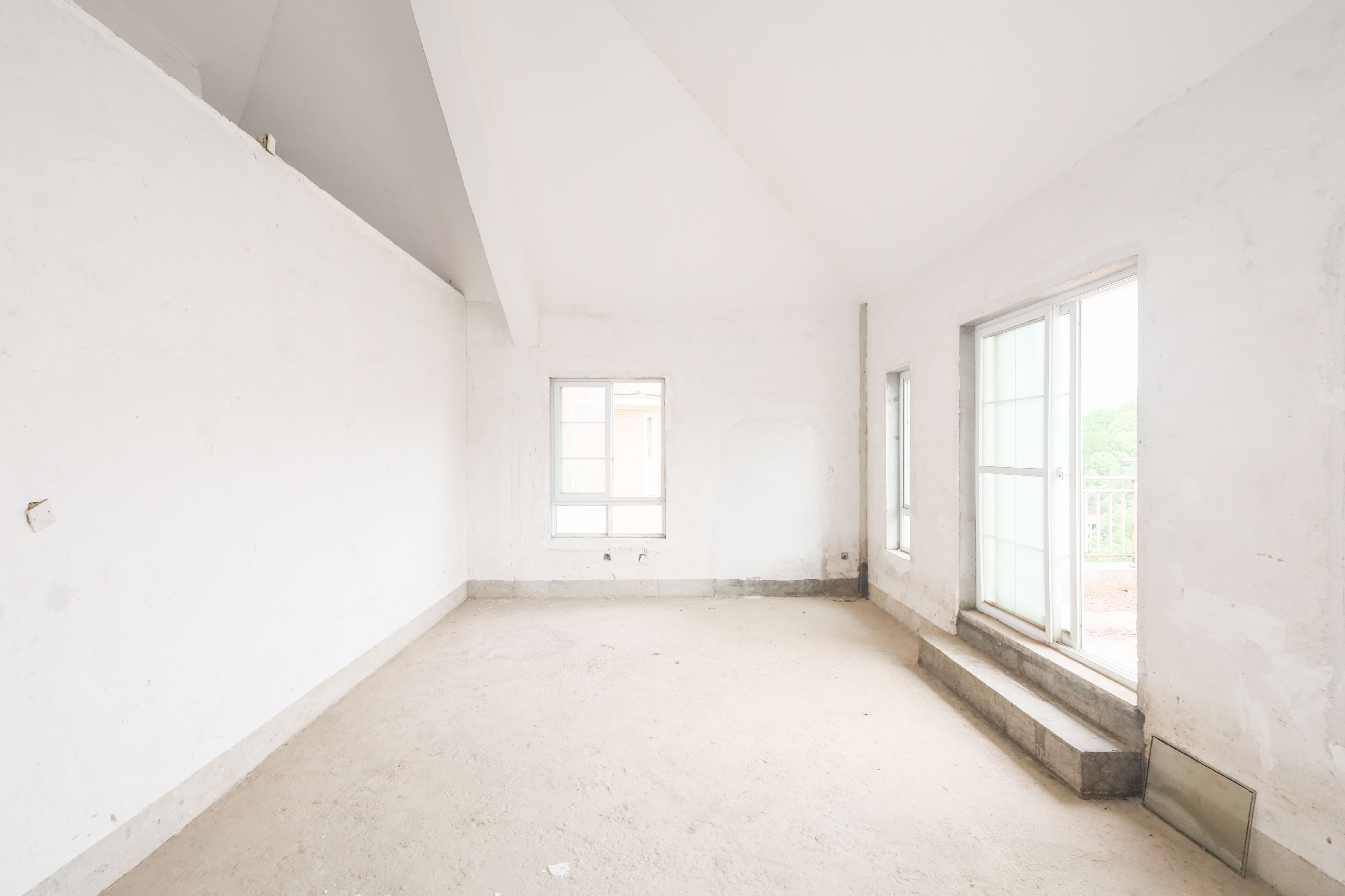 山水英伦 7室2厅4卫 1060.0万 山水英伦 7室2厅4卫 1060.0万卧室