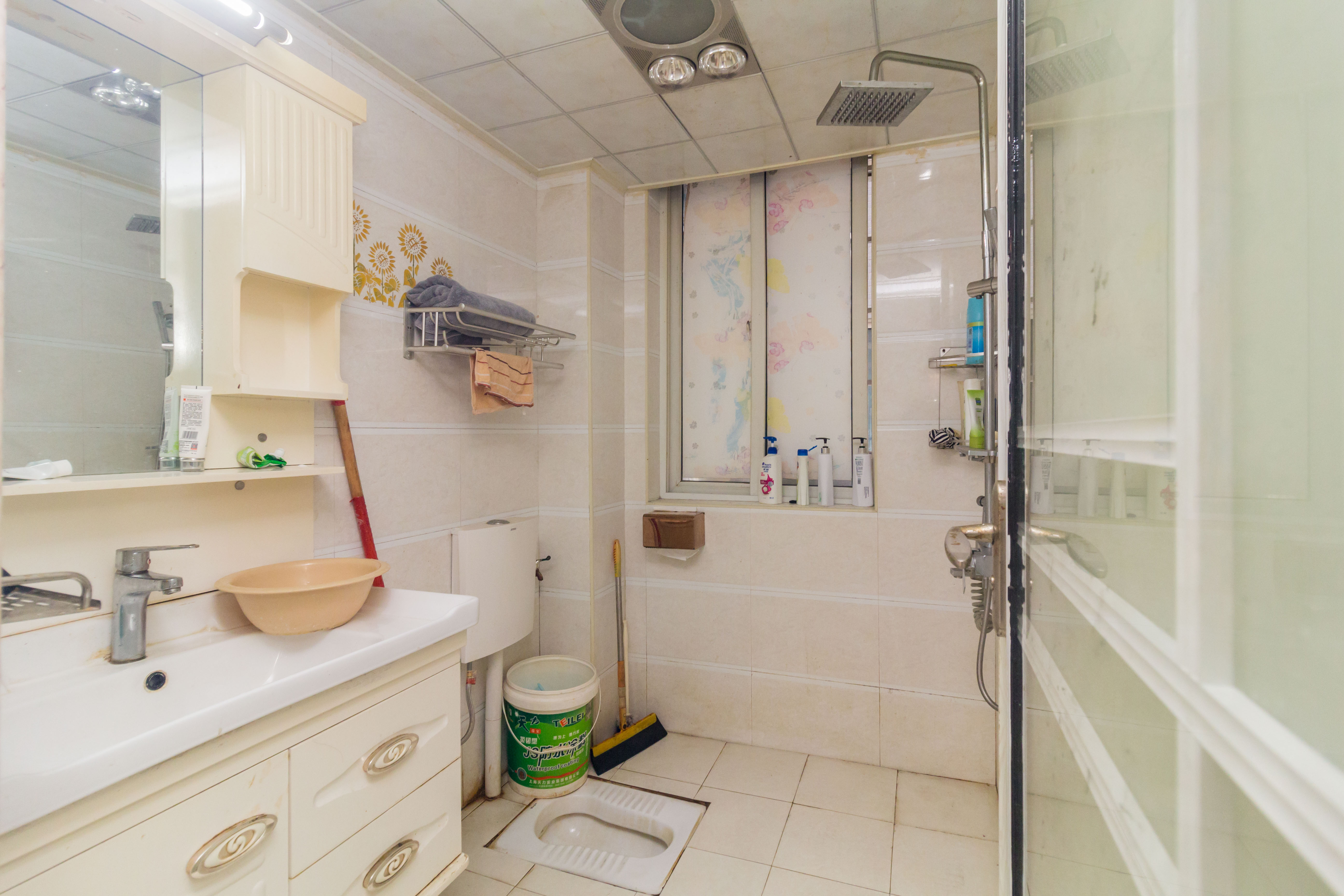 方略学府佳境  2室2厅1卫    49.8万卫生间