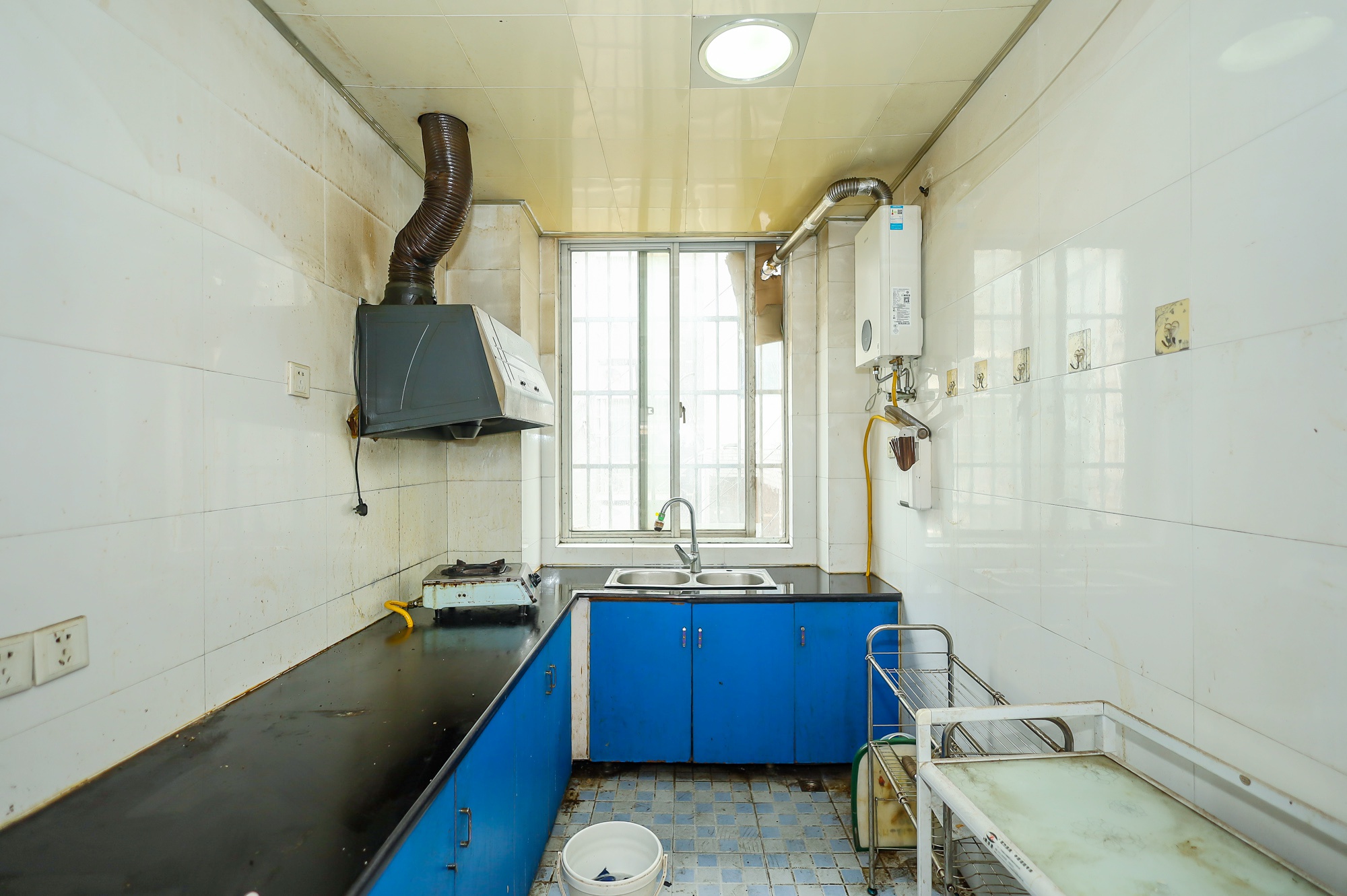 湘楚家园 2室2厅1卫 39.6万 湘楚家园 2室2厅1卫 39.6万厨房