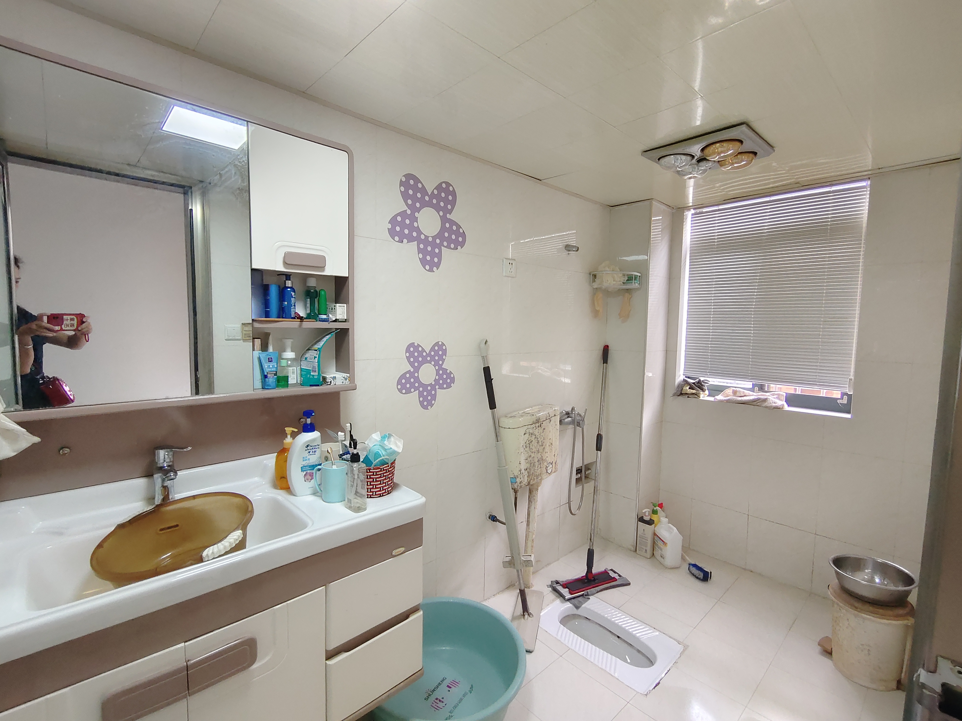 霞光山庄南苑 2室2厅1卫 50.8万 霞光山庄南苑 2室2厅1卫 50.8万客厅