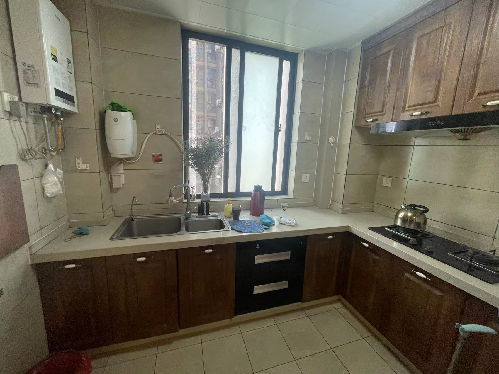 尚格名城香榭丽舍  3室2厅2卫    65.0万 尚格名城香榭丽舍  3室2厅2卫    65.0万室内图