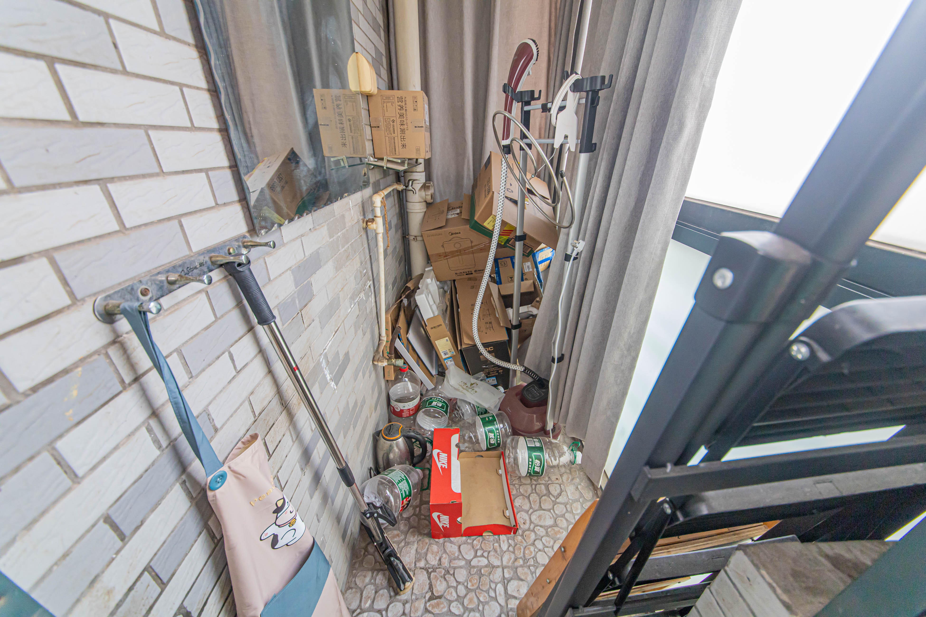通泰梅岭苑  2室2厅1卫   120.00万厨房