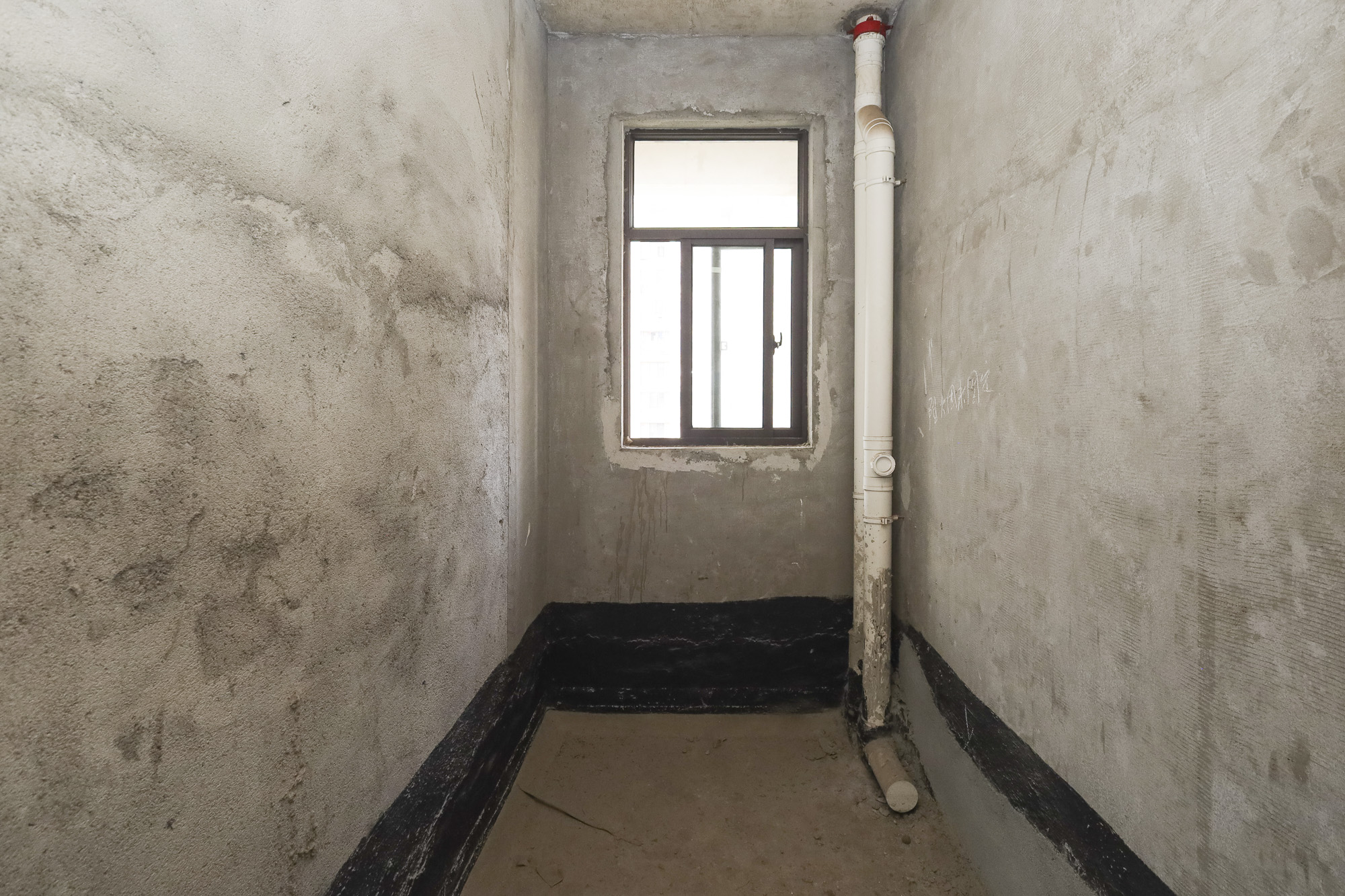 阳光丽城一期 4室2厅2卫 135.0万 阳光丽城一期 4室2厅2卫 135.0万卫生间