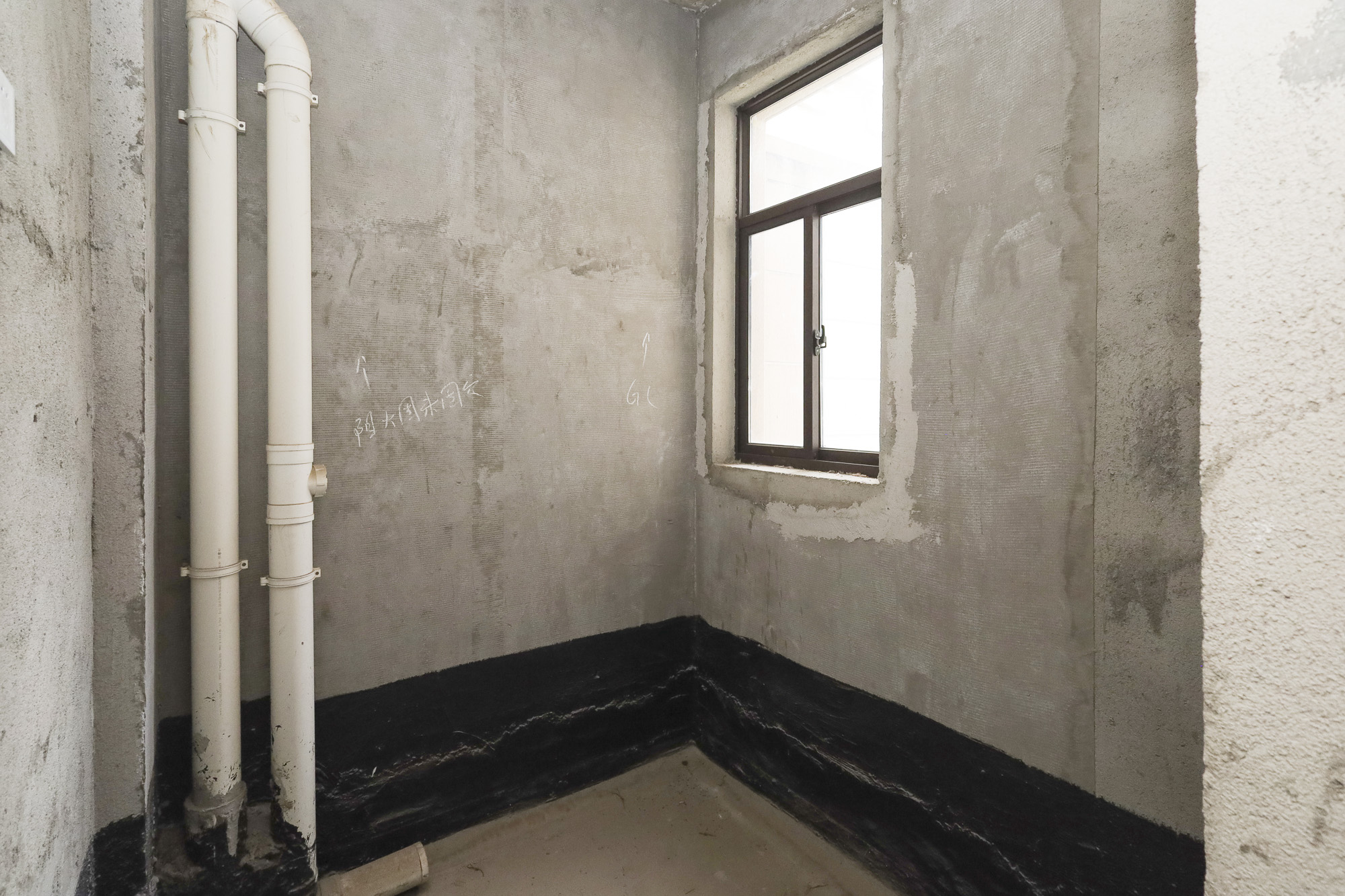 阳光丽城一期 4室2厅2卫 135.0万 阳光丽城一期 4室2厅2卫 135.0万卫生间