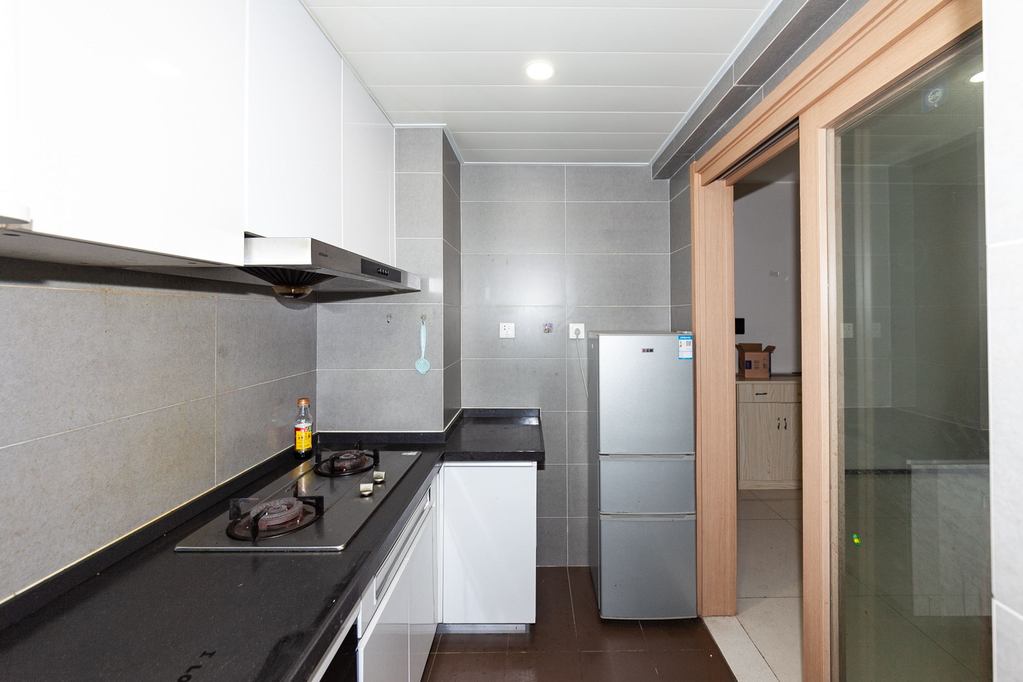 时代倾城二期 2室2厅1卫 81.00万 时代倾城二期 2室2厅1卫 81.00万厨房