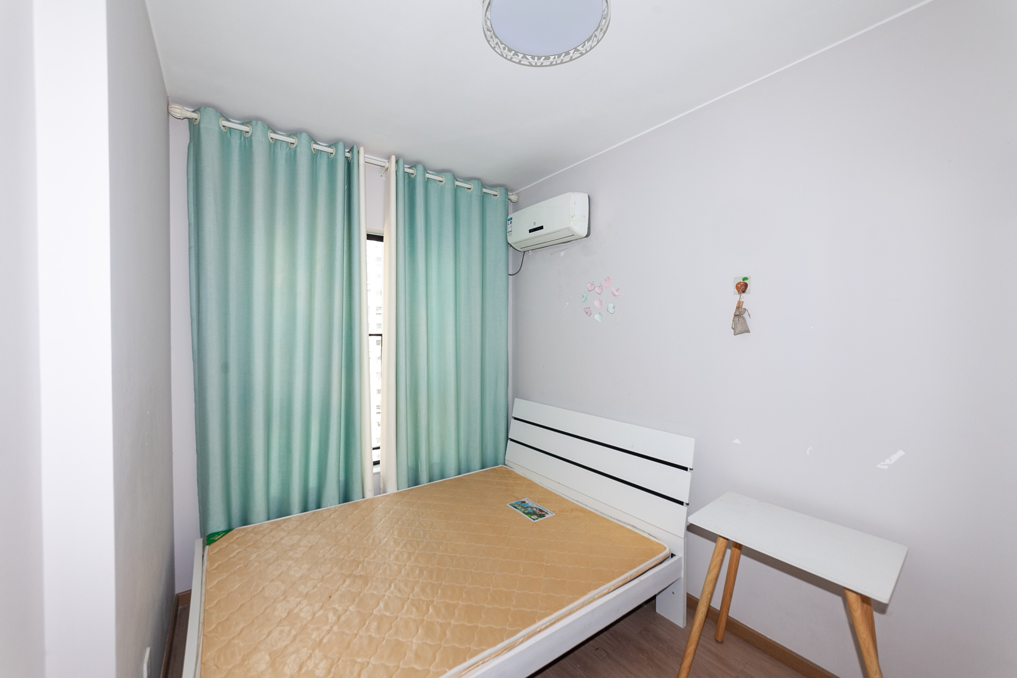 时代倾城二期 2室2厅1卫 81.00万 时代倾城二期 2室2厅1卫 81.00万卧室