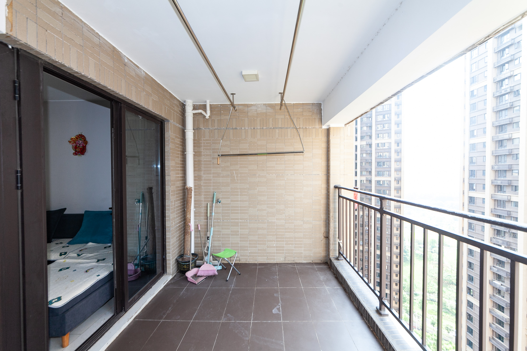 时代倾城二期 2室2厅1卫 81.00万 时代倾城二期 2室2厅1卫 81.00万阳台