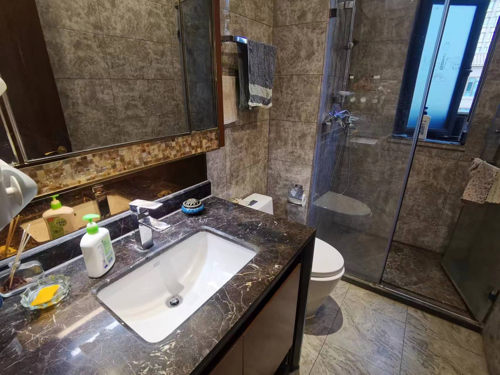 恒大林溪郡 4室2厅2卫 120.0万 恒大林溪郡 4室2厅2卫 120.0万室内图