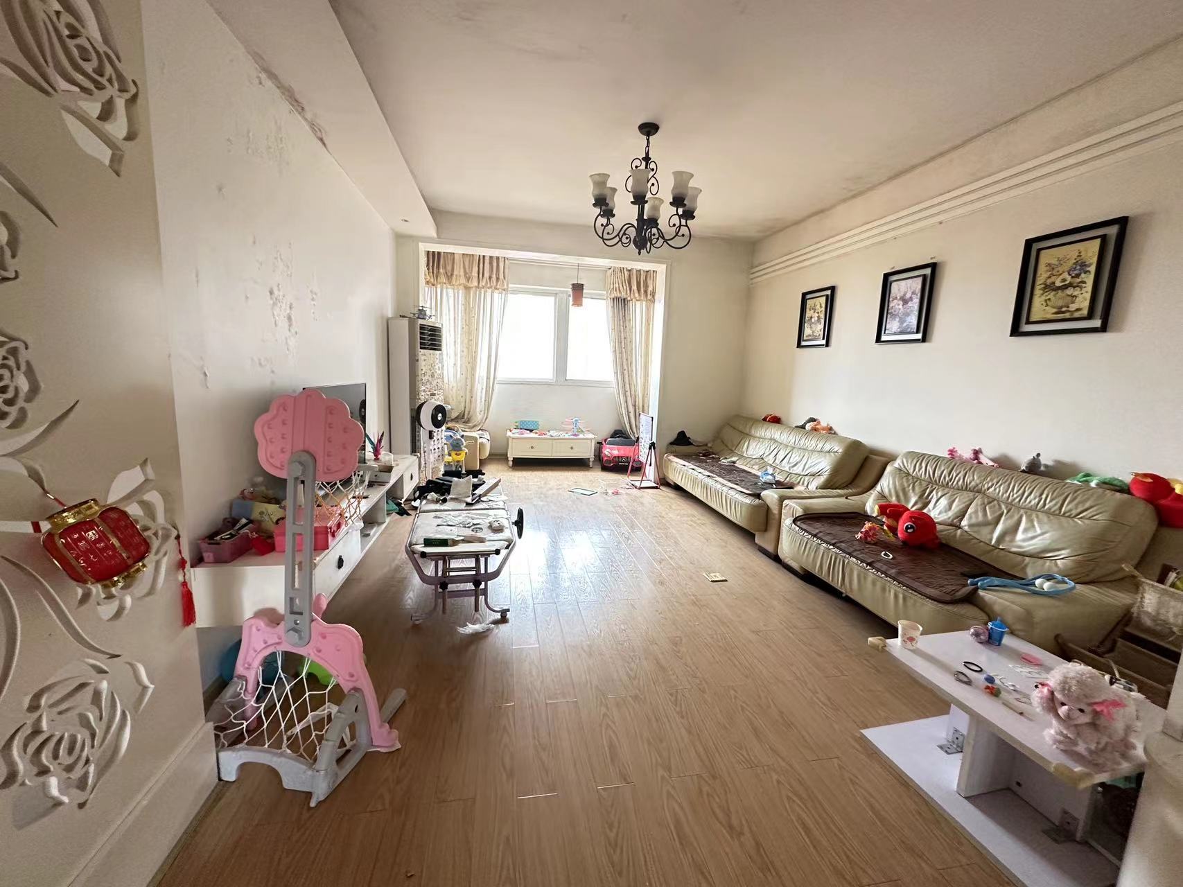 熹悦花都 4室2厅2卫 74.0万 熹悦花都 4室2厅2卫 74.0万室内图