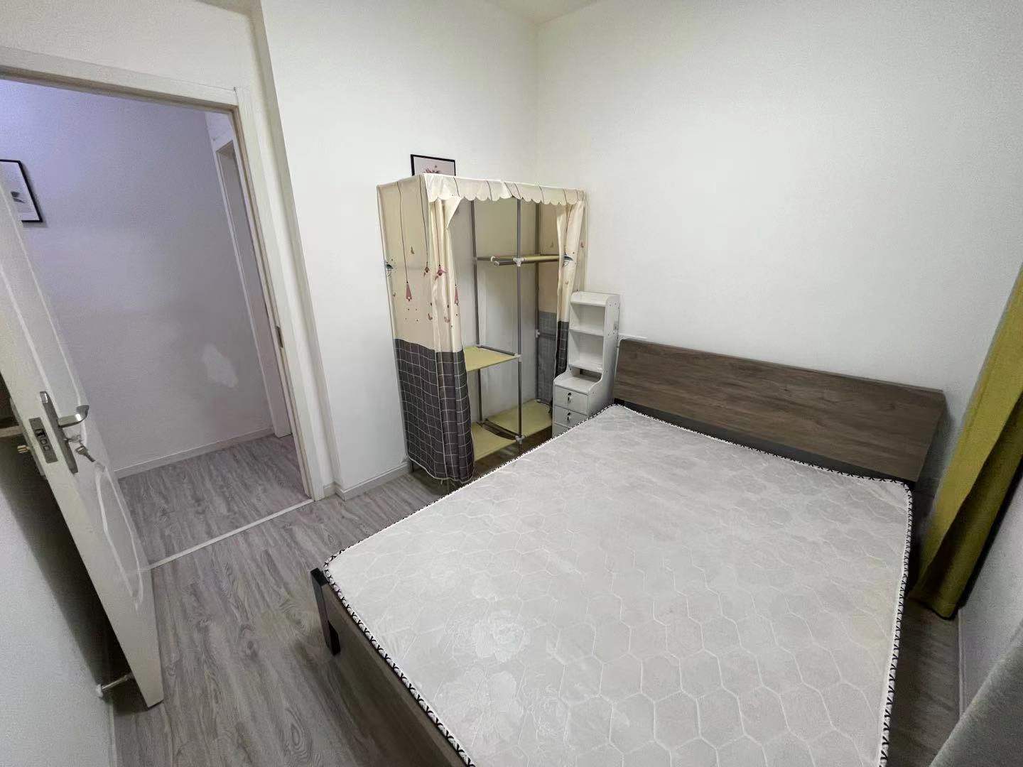 新保利清能西海岸南区  3室2厅2卫   2800.00元/月室内图