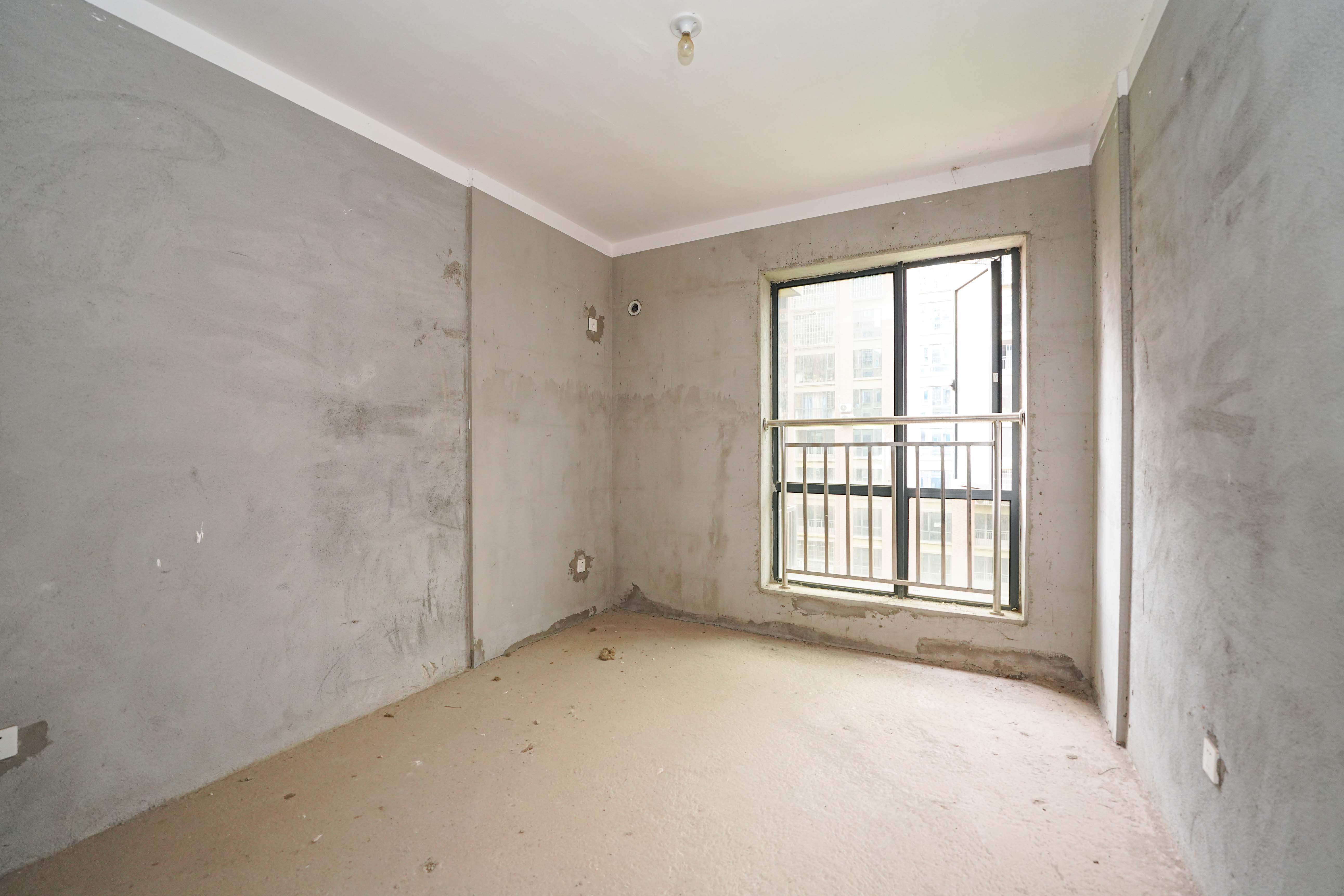 金谷豪庭  4室2厅2卫    80.0万 金谷豪庭  4室2厅2卫    80.0万卧室