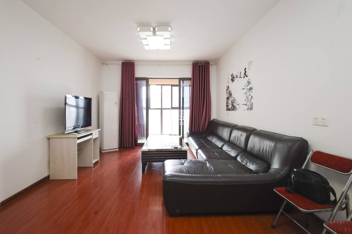 联晟大厦  3室2厅2卫    158.0万 联晟大厦  3室2厅2卫    158.0万客厅