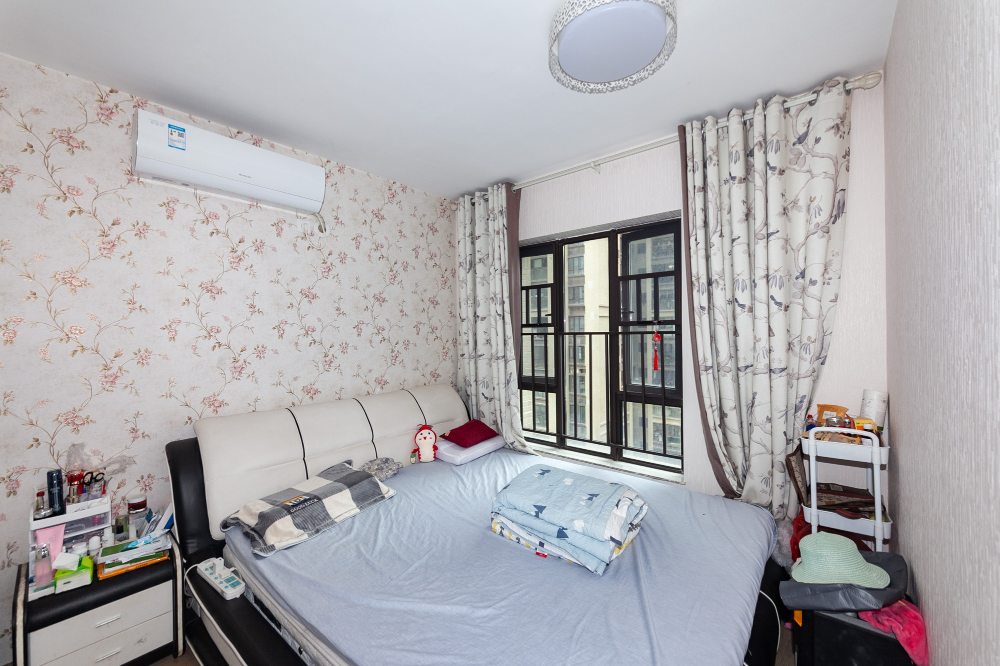 时代倾城二期 3室2厅2卫 120.0万 时代倾城二期 3室2厅2卫 120.0万卧室