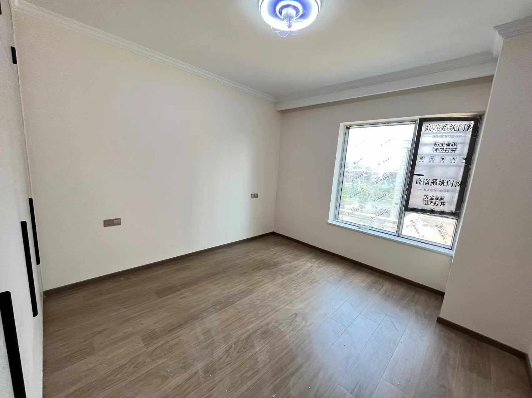 学府时代 4室2厅2卫 91.8万 学府时代 4室2厅2卫 91.8万室内图