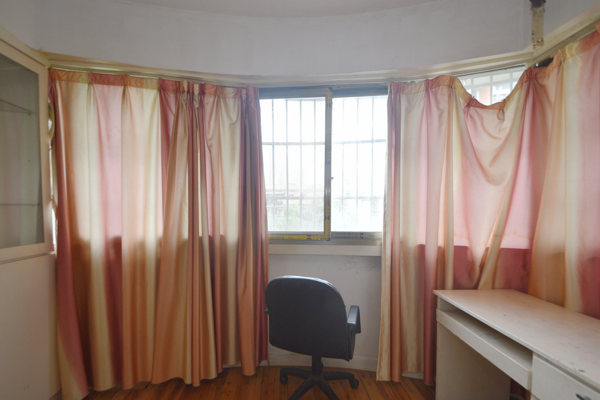 杨铭园  2室2厅1卫    57.8万阳台