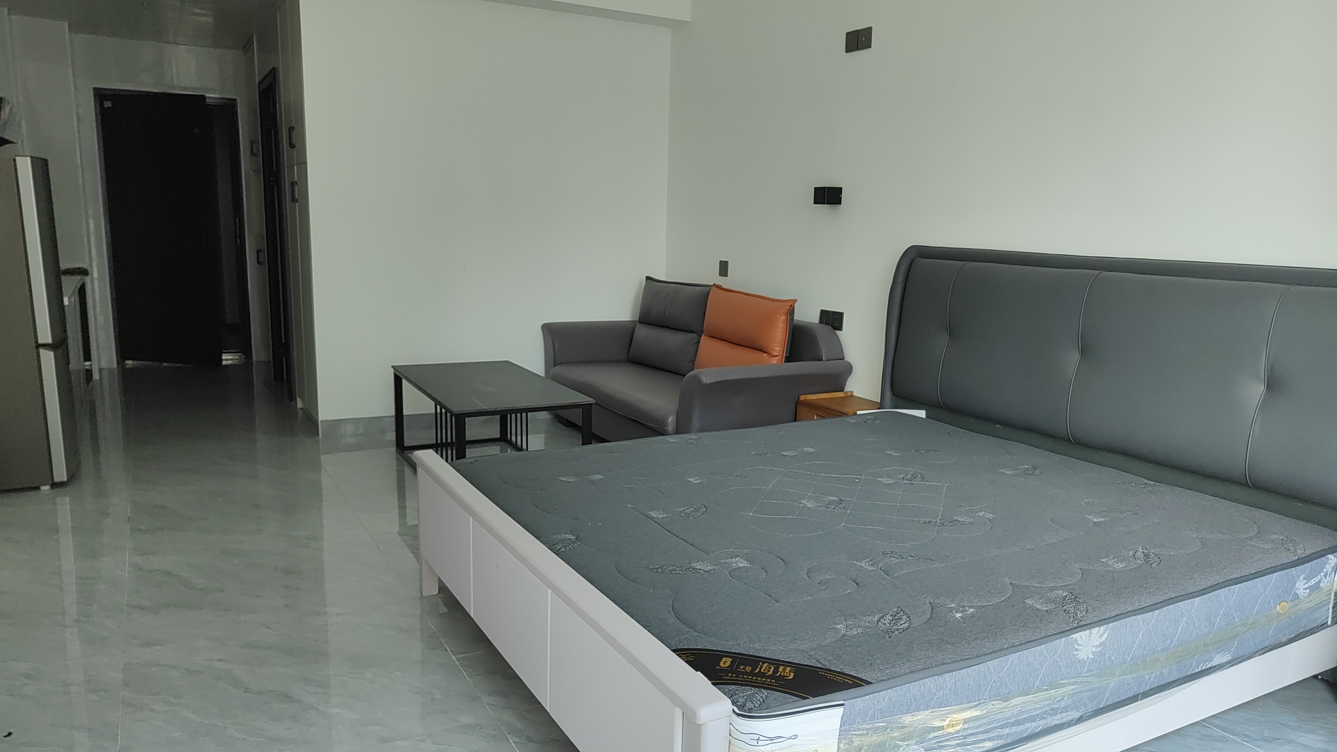 朗廷览江 1室1厅1卫 1600.00元/月 朗廷览江 1室1厅1卫 1600.00元/月户型图