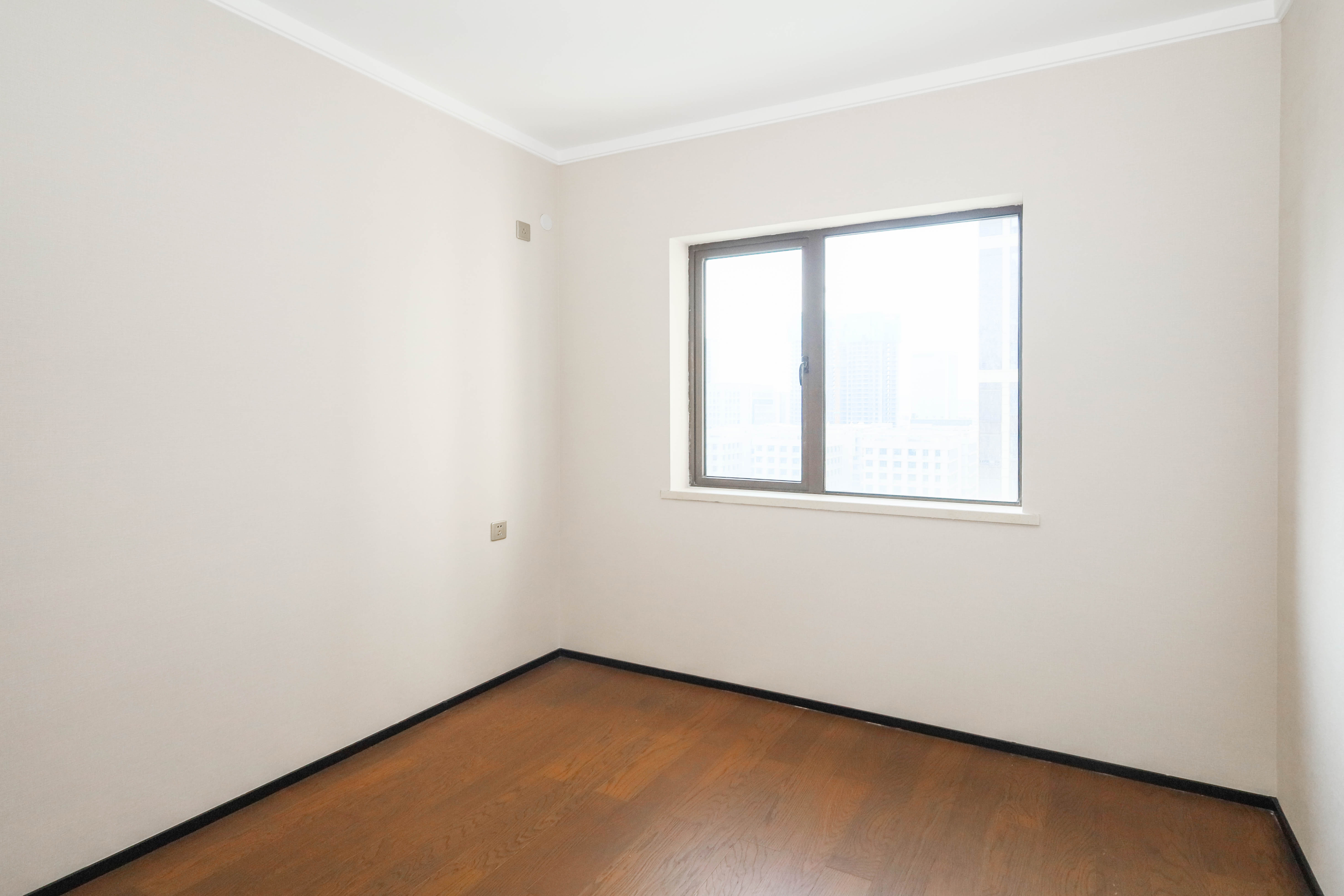 中梁云麓传奇  4室2厅2卫    173.8万卧室