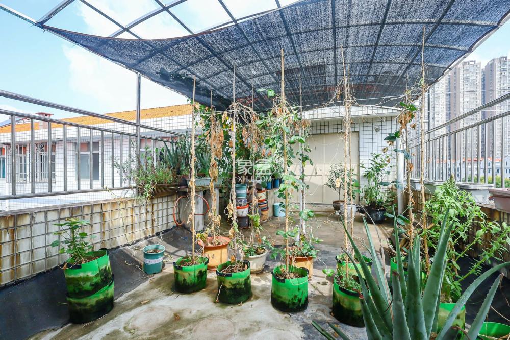 星沙汽配城（大塘村農(nóng)機(jī)市場(chǎng)）  3室2廳1衛(wèi)   60.00萬(wàn)