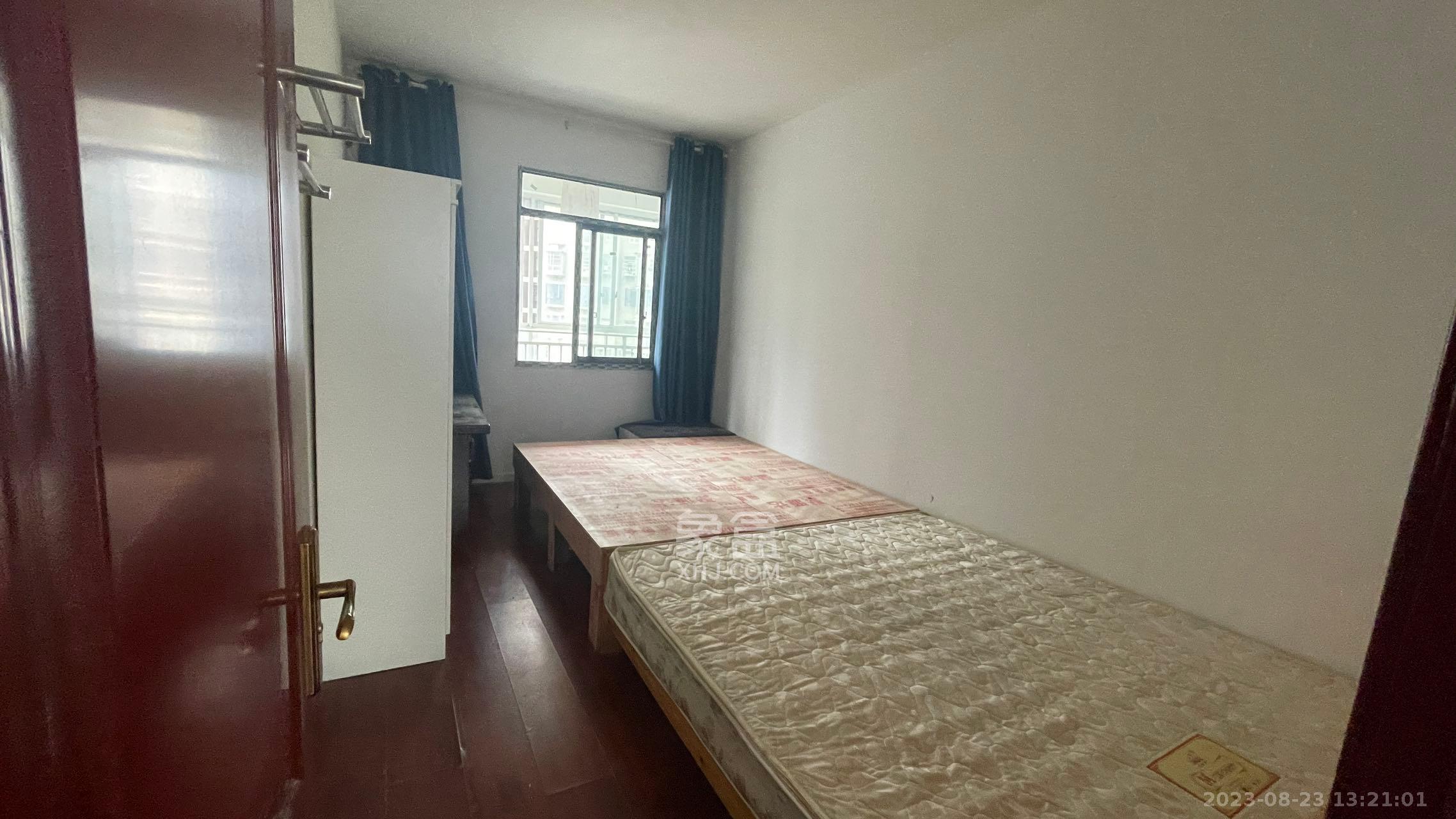德泽苑  5室2厅2卫   2300.00元/月室内图