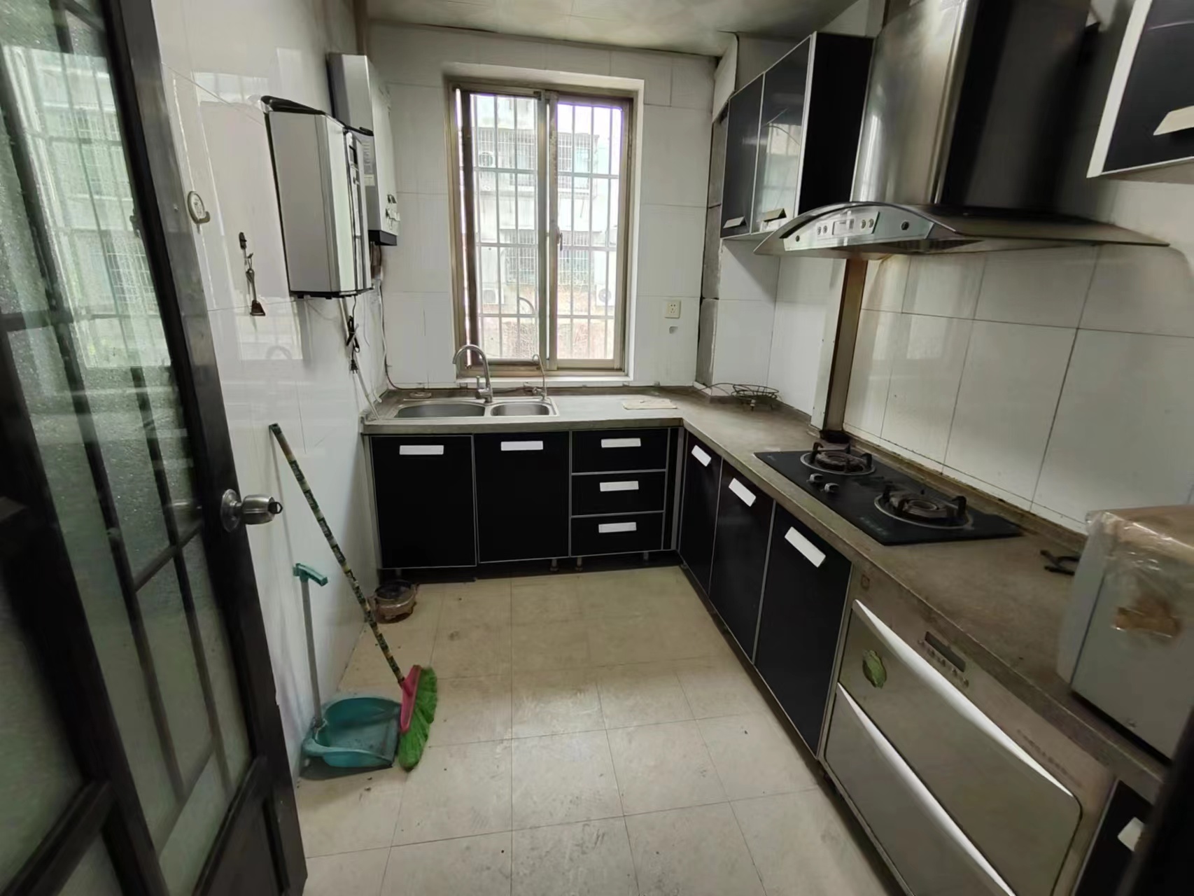 香草园  4室2厅2卫    46.8万 香草园  4室2厅2卫    46.8万室内图