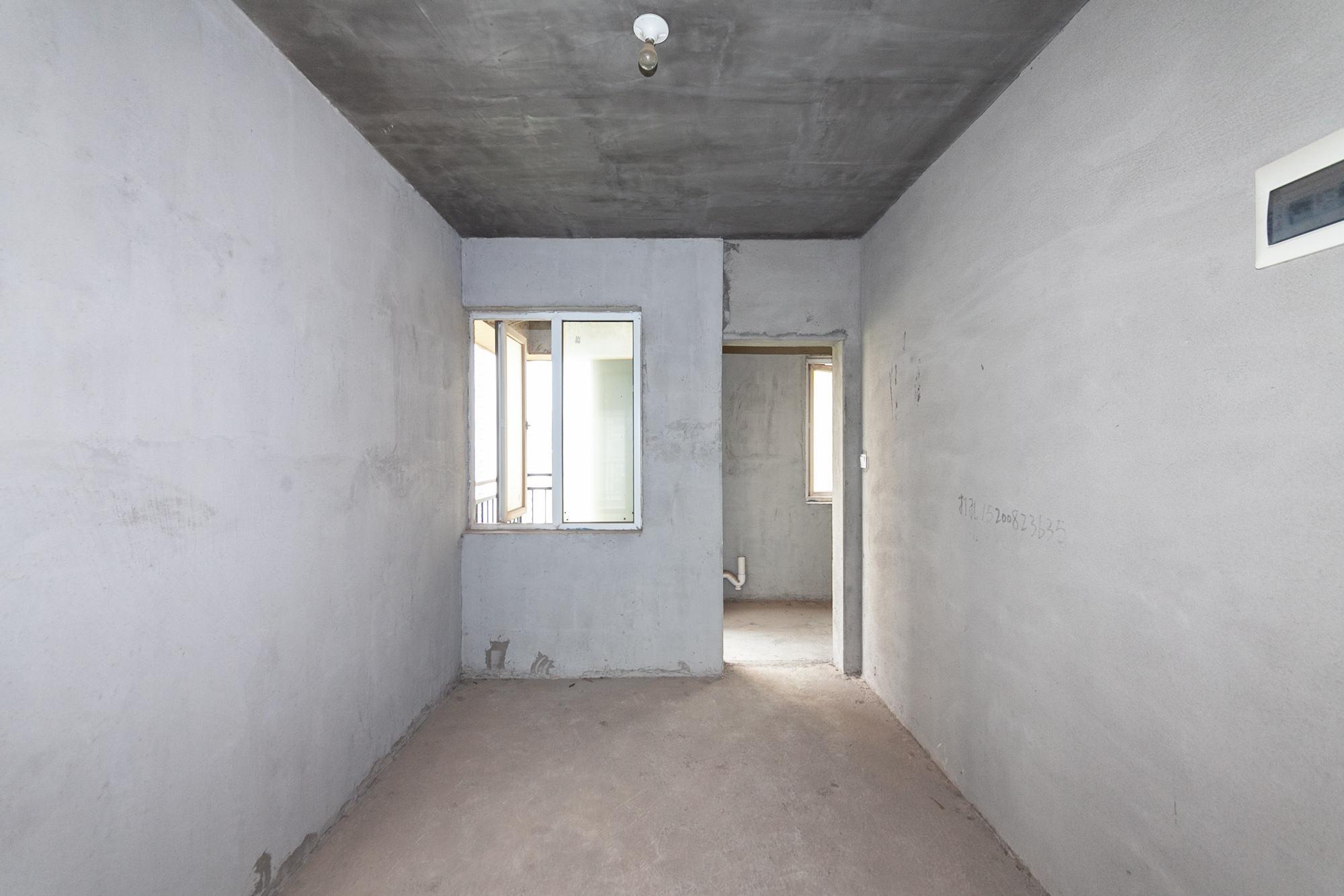 嘉宇银杉（嘉宇西苑）  3室2厅1卫    86.6万客厅