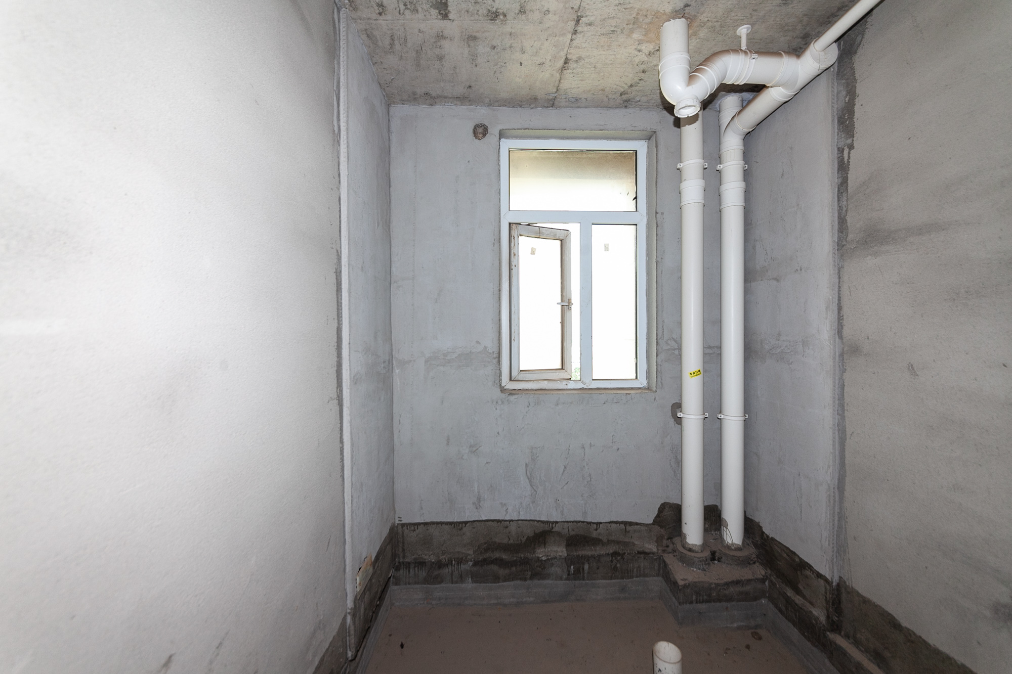 嘉宇银杉（嘉宇西苑）  3室2厅1卫    86.6万其他