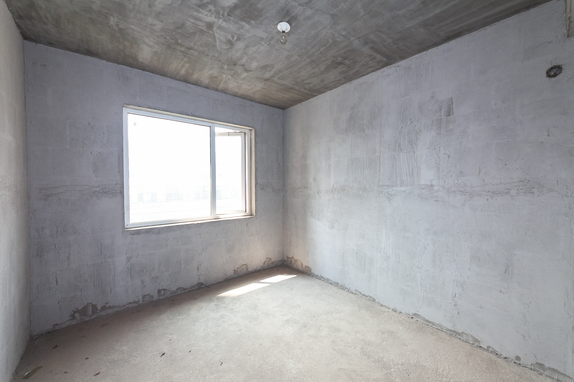 嘉宇银杉（嘉宇西苑）  3室2厅1卫    86.6万卧室