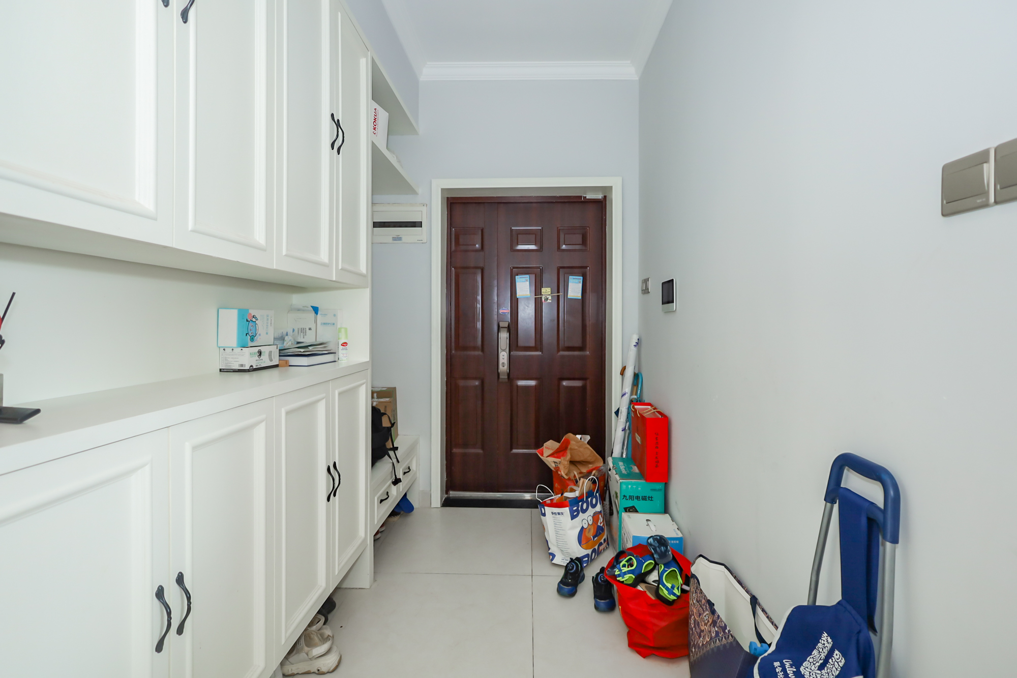 八方小区C区  4室2厅2卫    475.0万其他