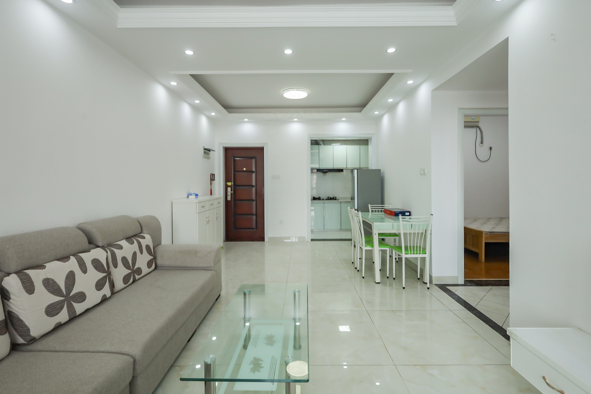 天麓尚层  2室1厅1卫    53.0万 天麓尚层  2室1厅1卫    53.0万客厅