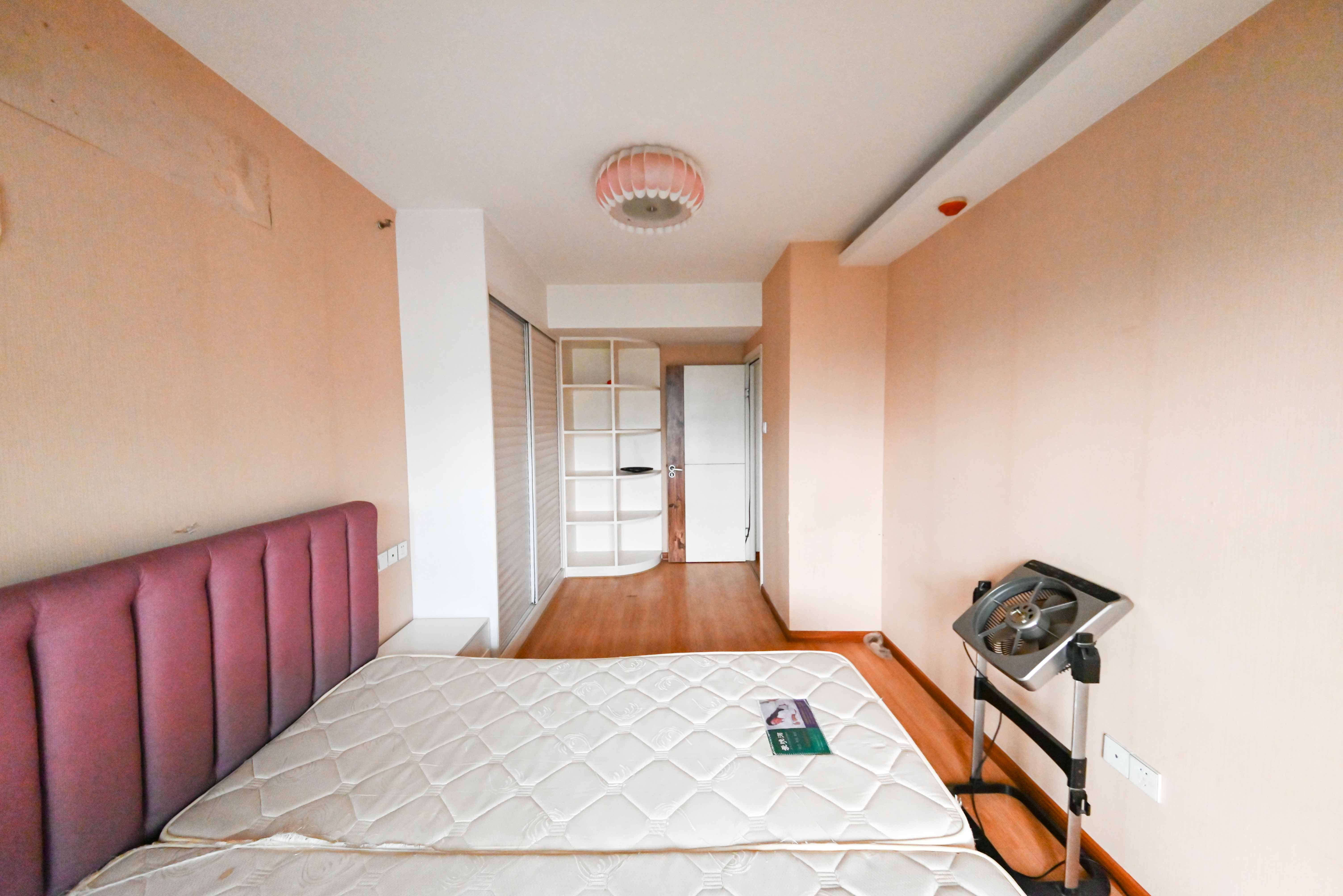 金色loft（鑫秋大厦）  2室2厅1卫   46.00万卧室