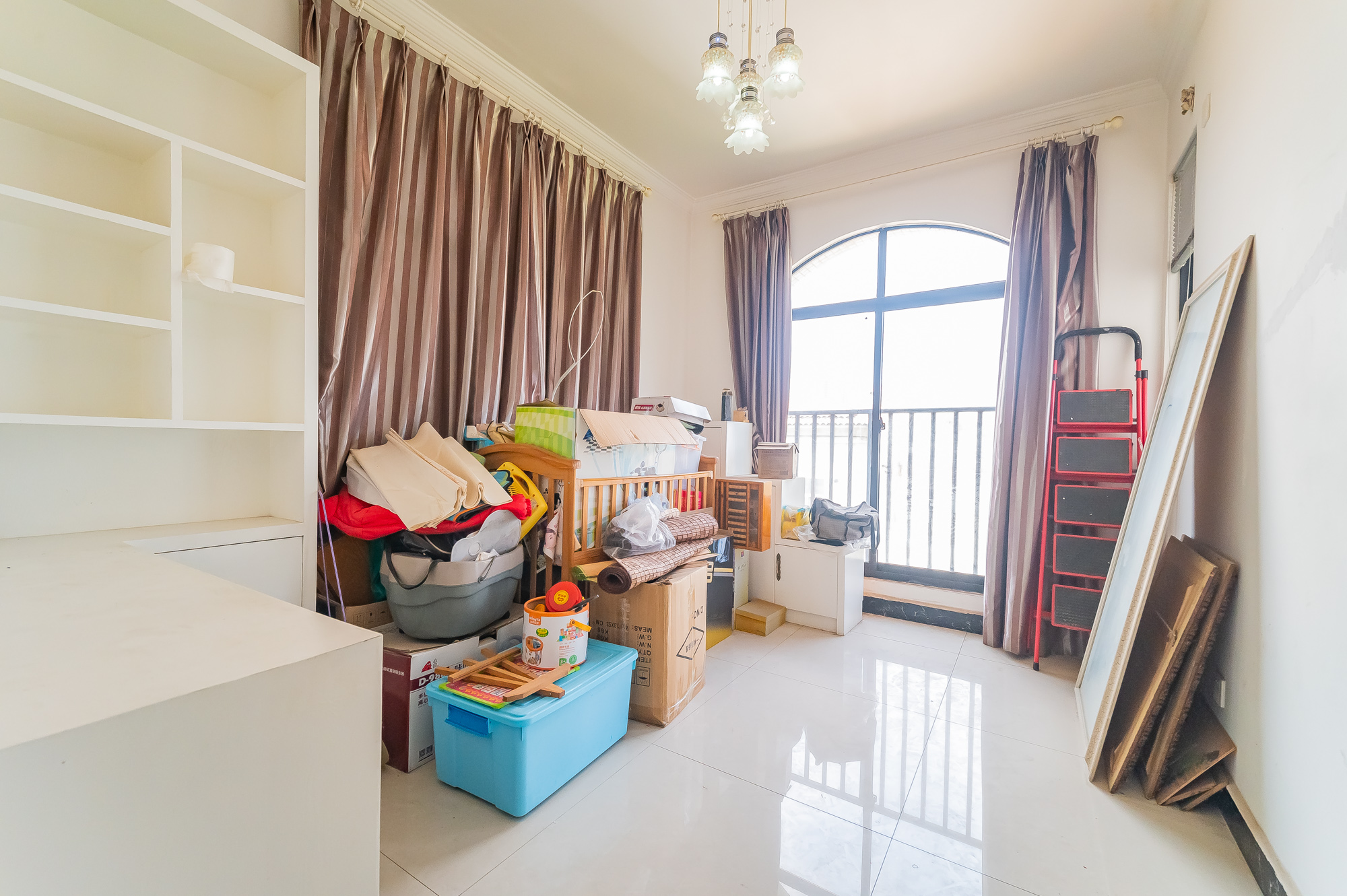 鹏基诺亚山林 3室2厅2卫 65.8万 鹏基诺亚山林 3室2厅2卫 65.8万卧室