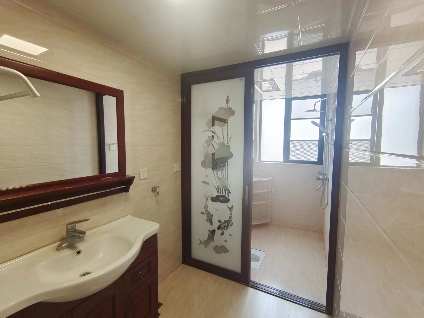 金色荷塘 3室2厅2卫 69.8万 金色荷塘 3室2厅2卫 69.8万室内图