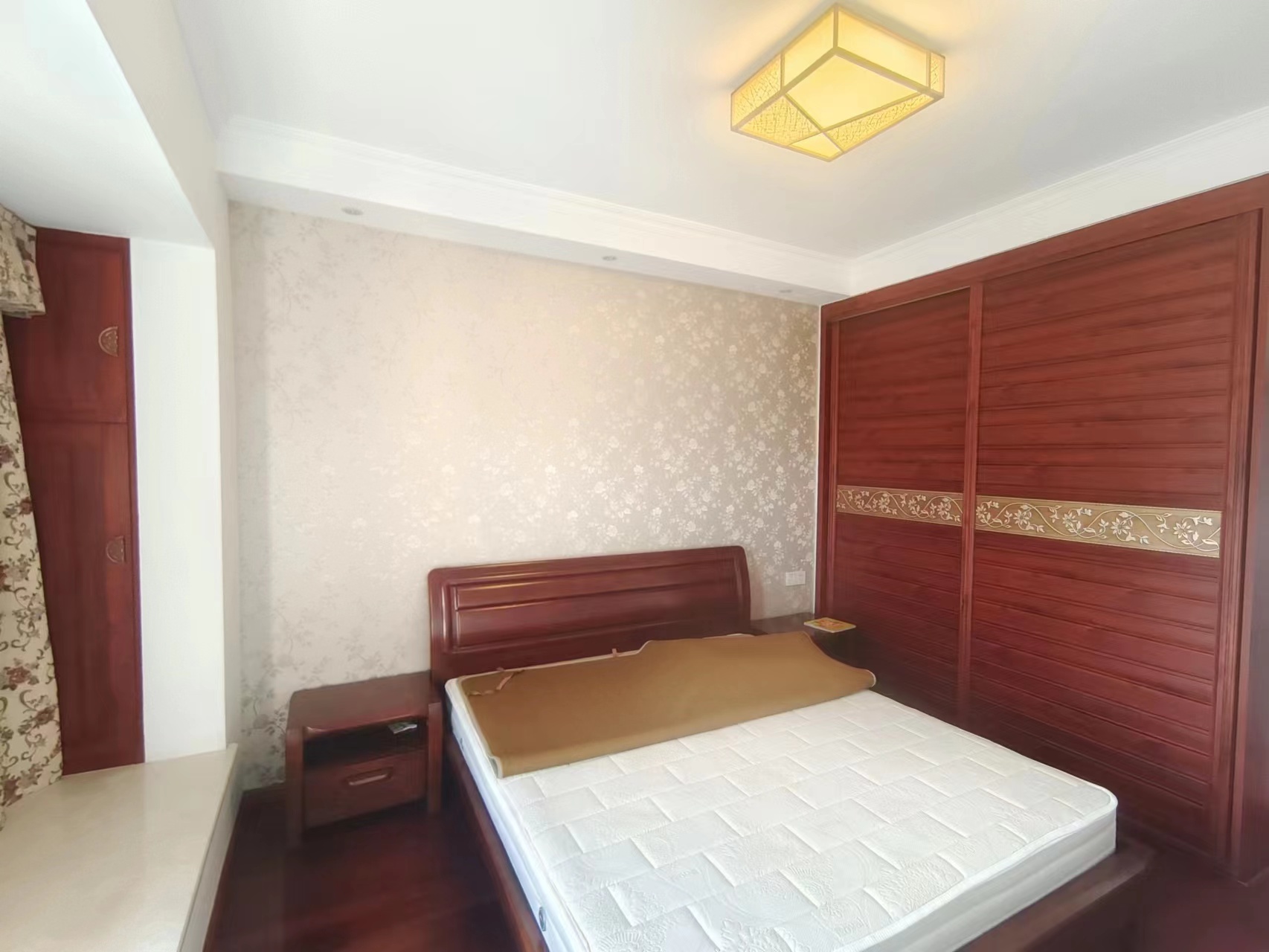 金色荷塘 3室2厅2卫 69.8万 金色荷塘 3室2厅2卫 69.8万室内图