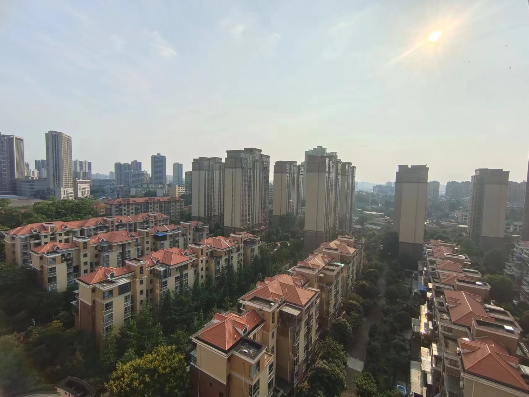 金色荷塘 3室2厅2卫 69.8万 金色荷塘 3室2厅2卫 69.8万室内图