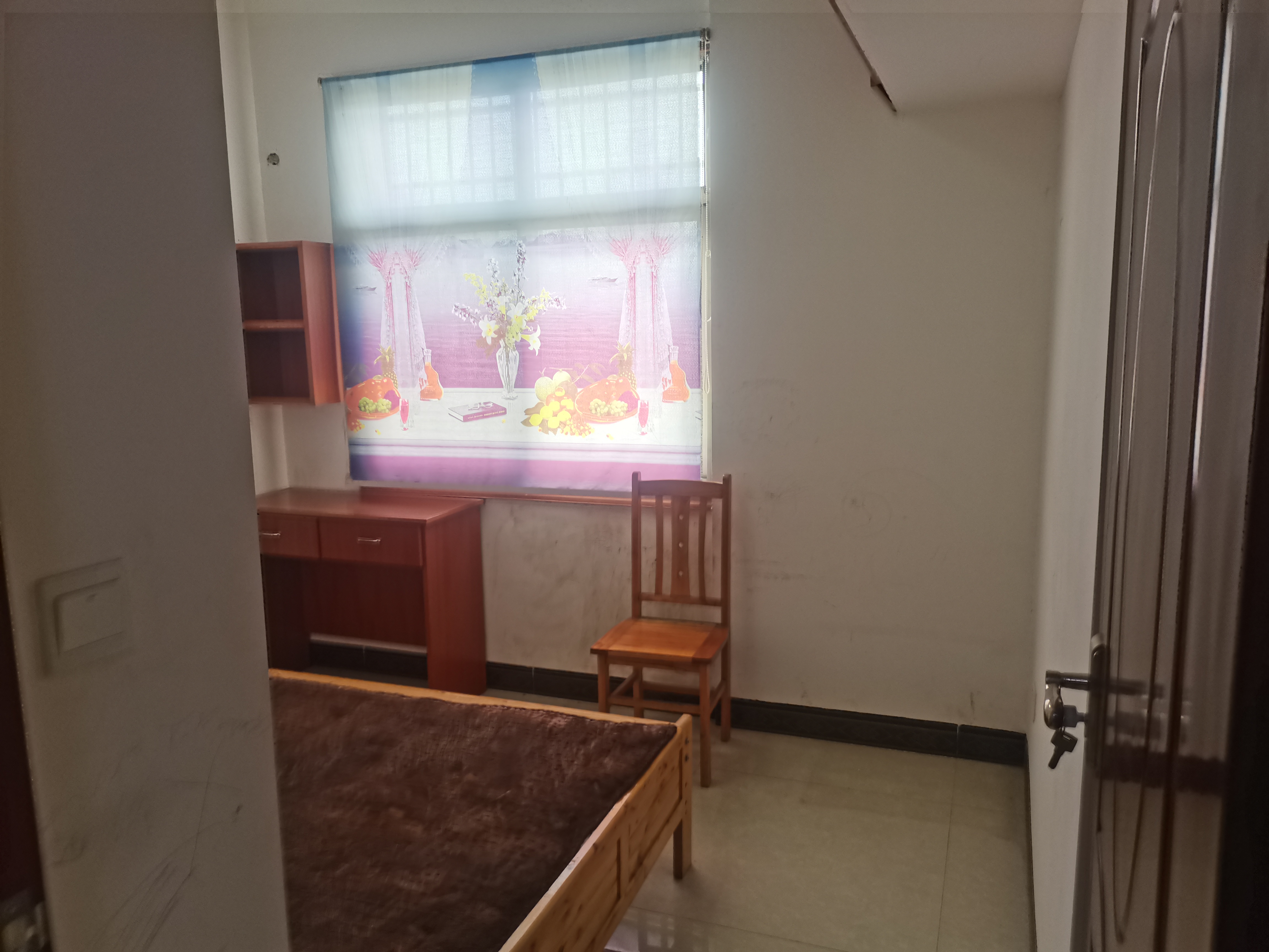 一品恒城  2室1厅1卫   1400.00元/月室内图