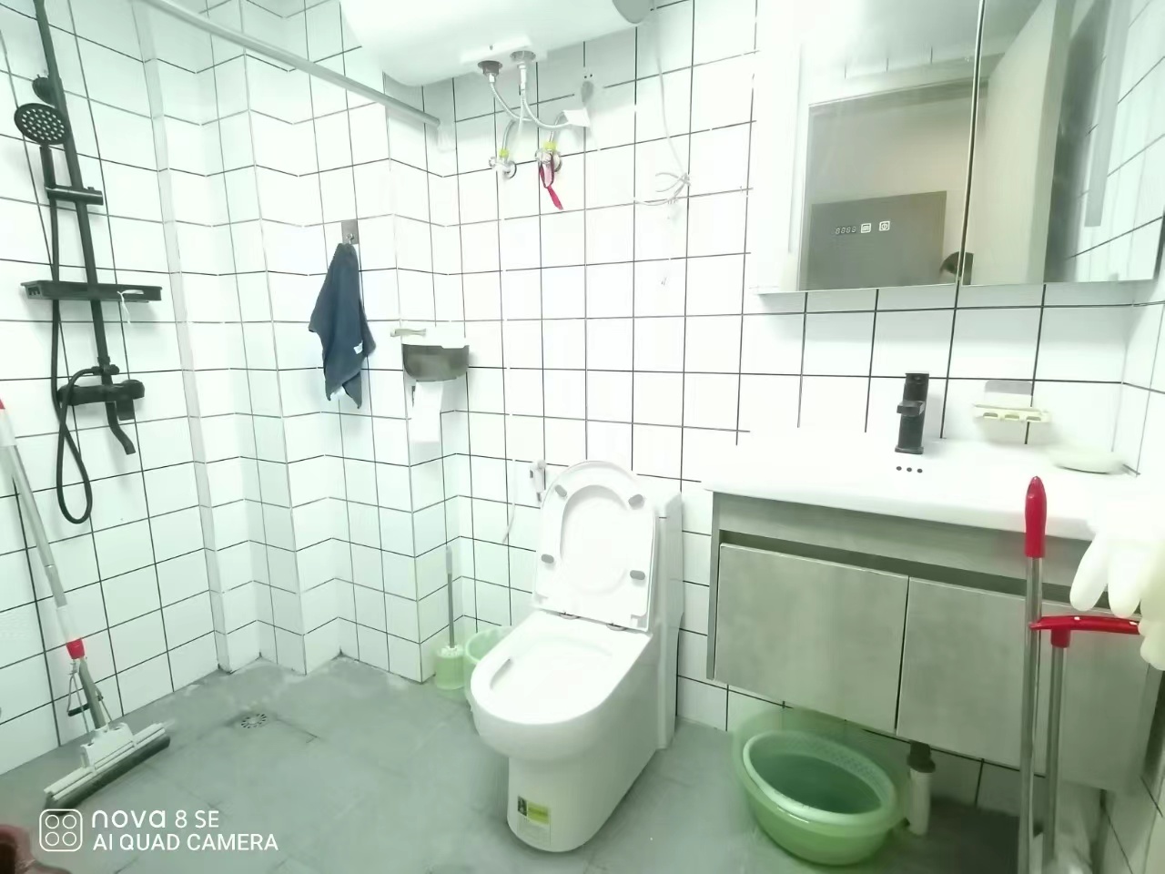 恒大滨河左岸  1室1厅1卫   1600.00元/月室内图