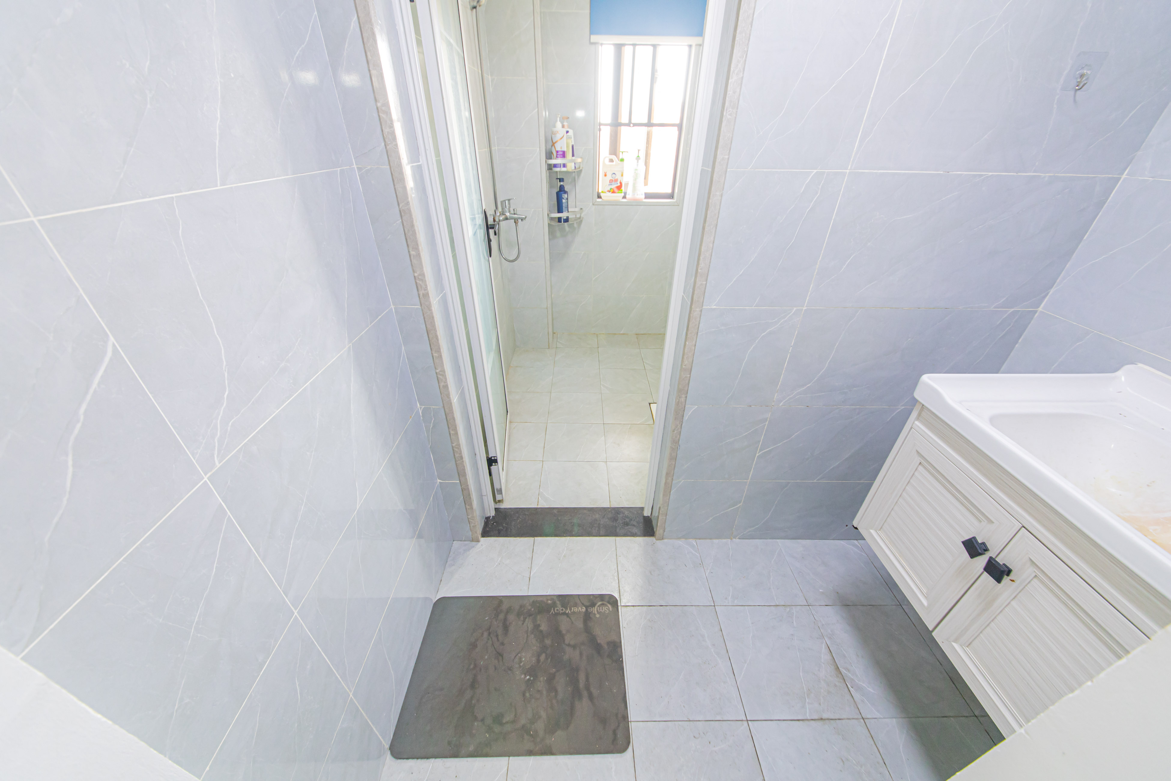 鑫远悦城(鑫远悦时代) 4室2厅2卫 130.0万 鑫远悦城(鑫远悦时代) 4室2厅2卫 130.0万卫生间