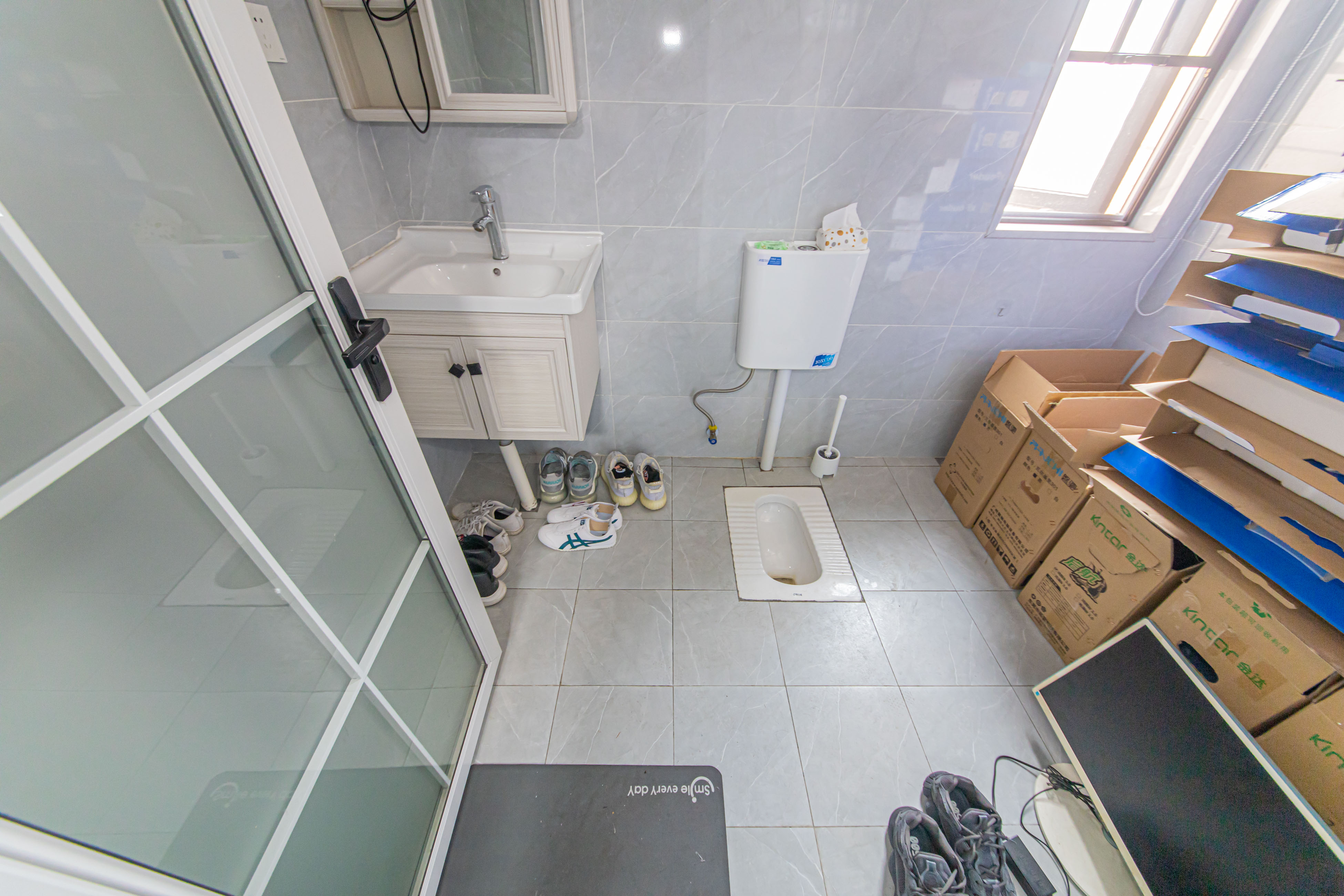 鑫远悦城(鑫远悦时代) 4室2厅2卫 130.0万 鑫远悦城(鑫远悦时代) 4室2厅2卫 130.0万卫生间