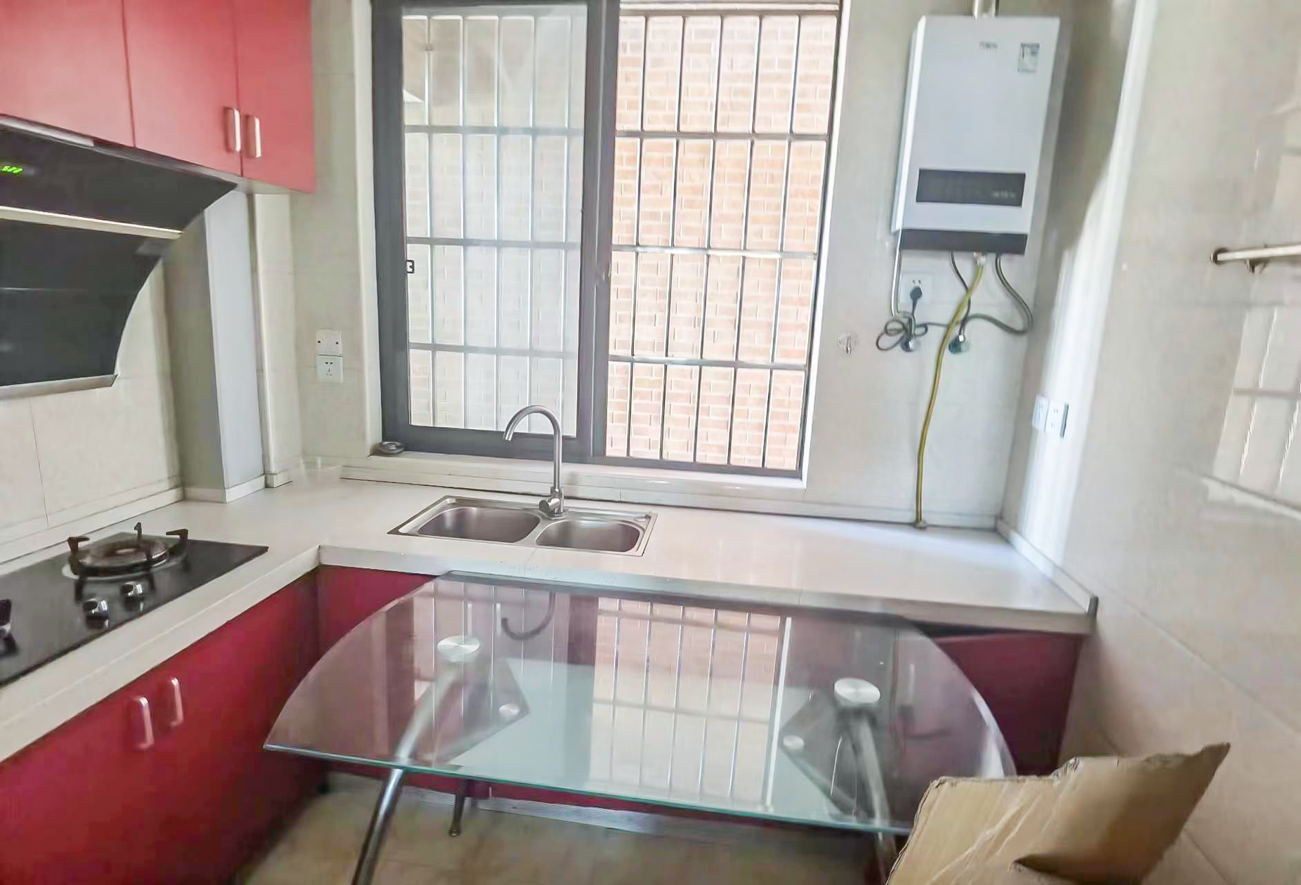 锦绣兰亭  2室2厅1卫    52.8万 锦绣兰亭  2室2厅1卫    52.8万厨房