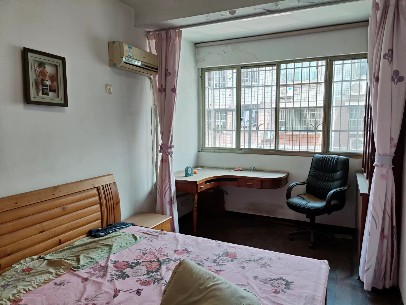 恒丰小区 3室2厅2卫 48.0万 恒丰小区 3室2厅2卫 48.0万室内图