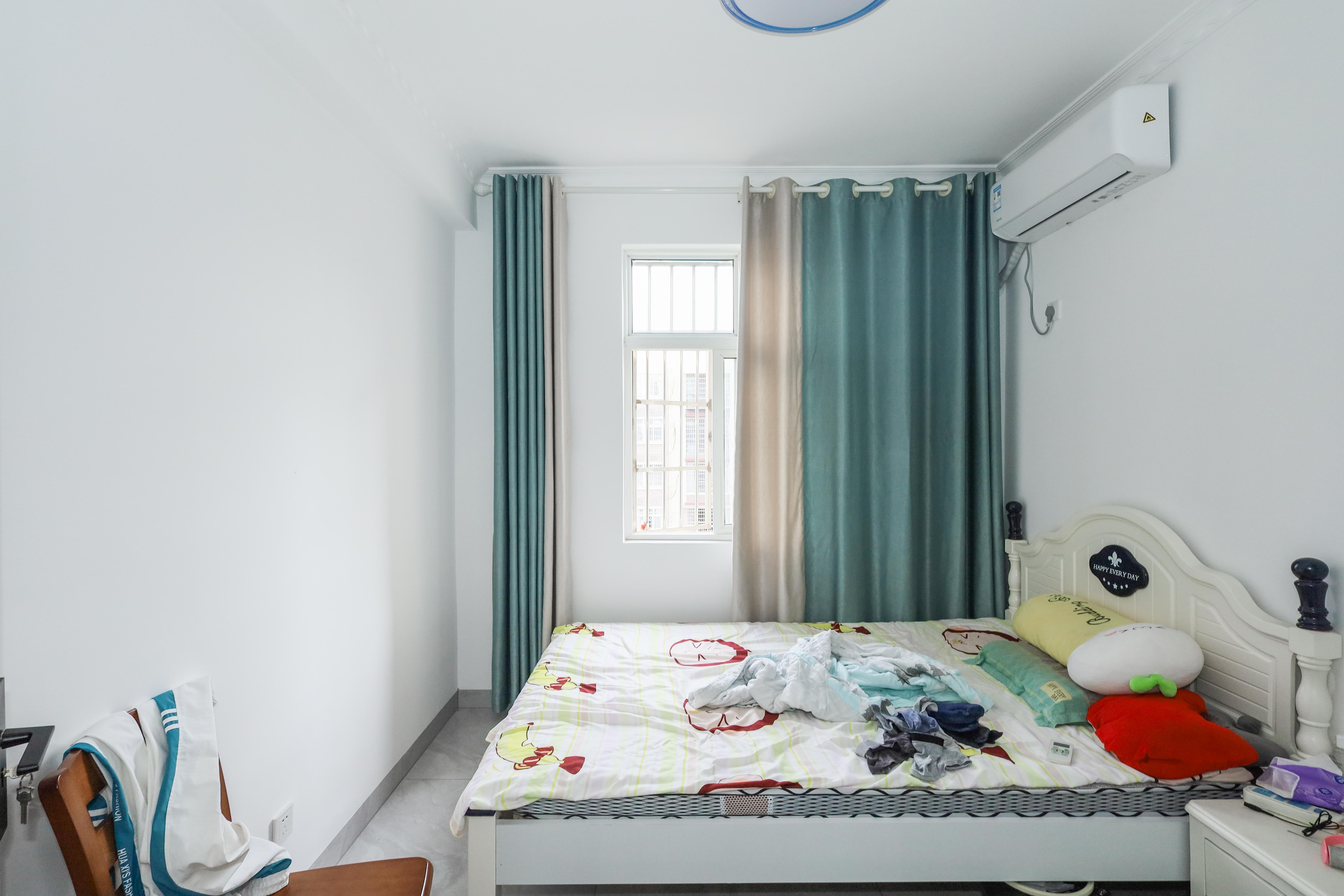 洋湖景园  3室2厅1卫    97.5万卧室