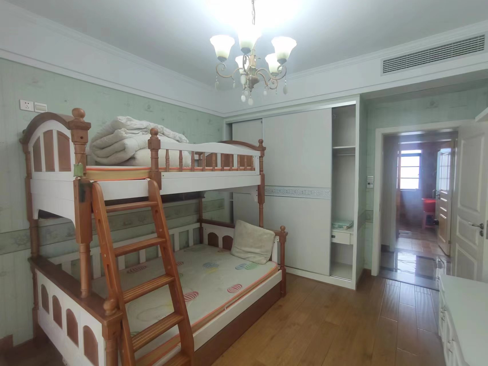 桂花城 3室2厅2卫 90.0万 桂花城 3室2厅2卫 90.0万室内图