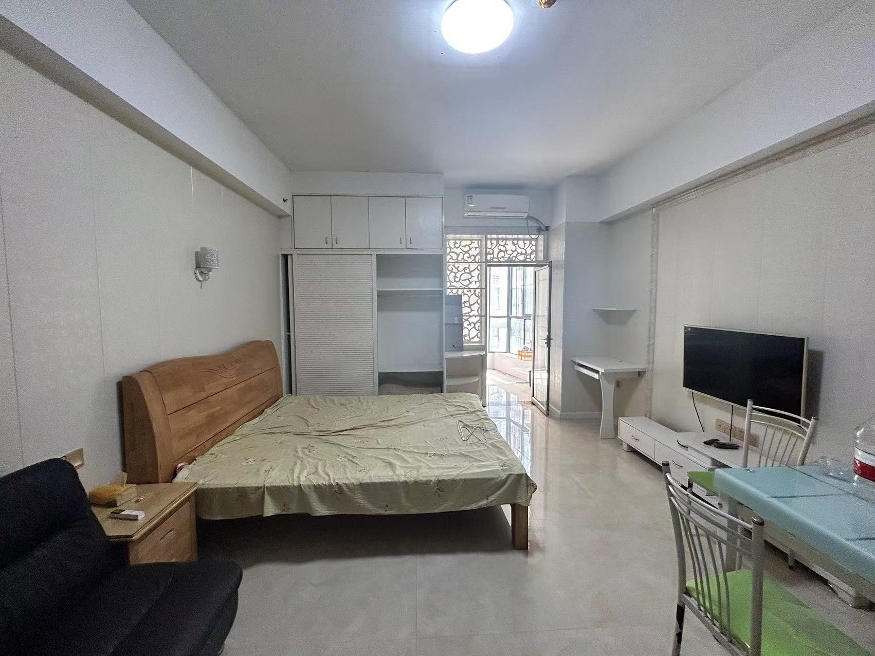 印象华都 1室1厅1卫 13.0万 印象华都 1室1厅1卫 13.0万室内图