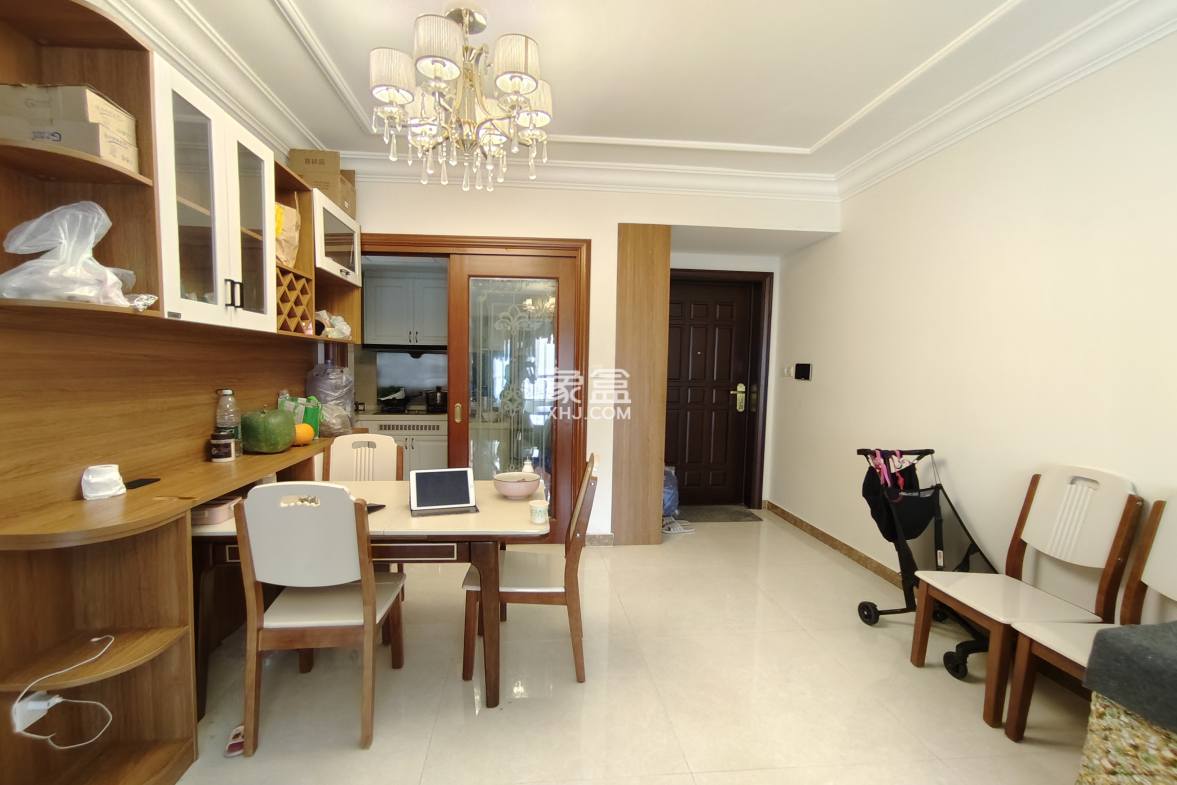 恒大华府  3室2厅1卫    88.0万 恒大华府  3室2厅1卫    88.0万室内图