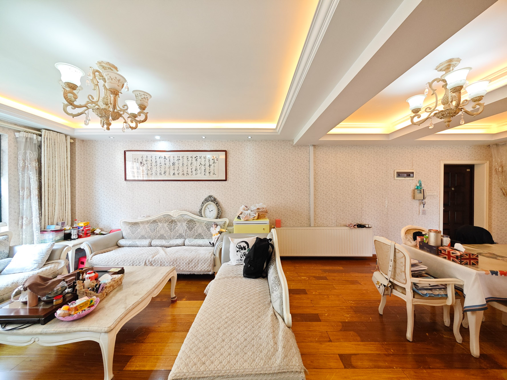 华盛世纪新城  4室2厅2卫    110.0万 华盛世纪新城  4室2厅2卫    110.0万客厅