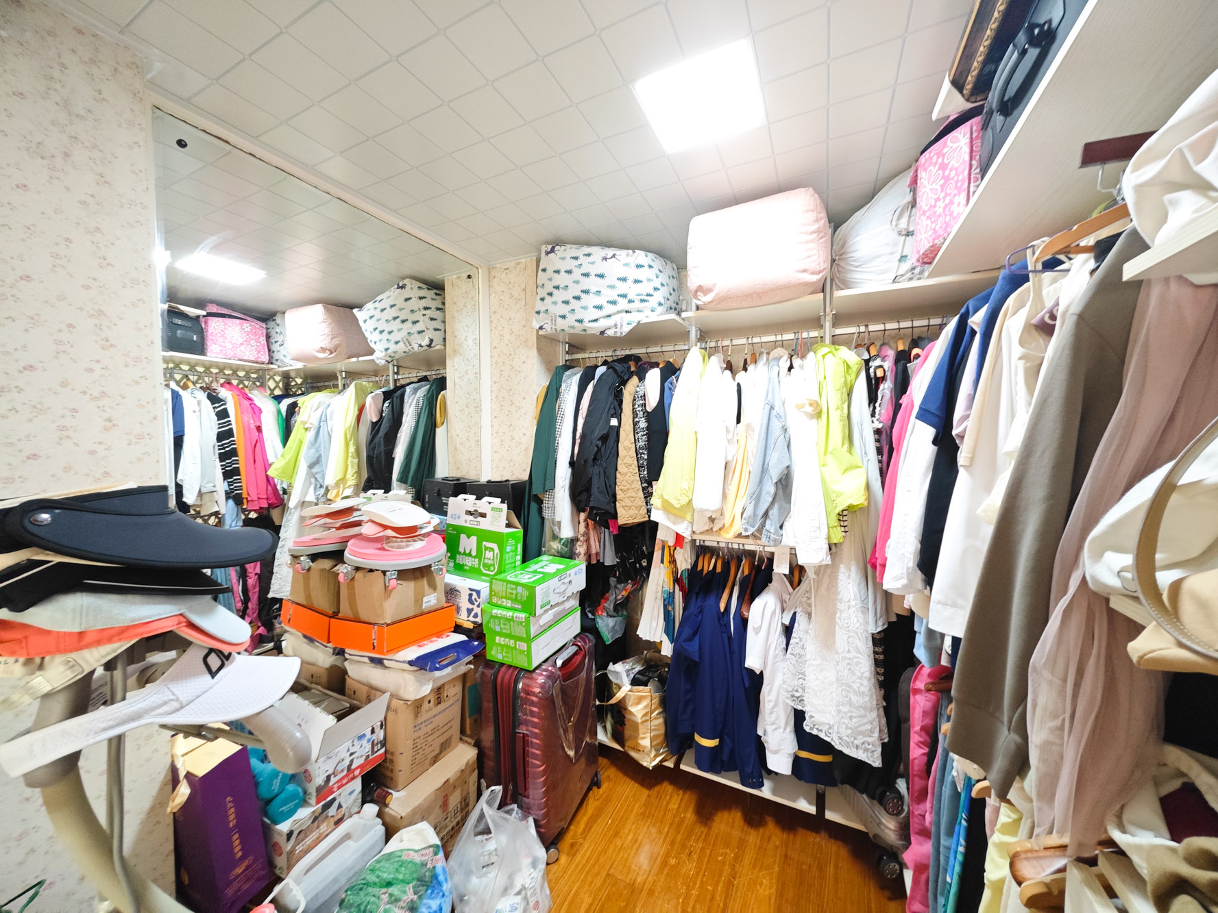 华盛世纪新城  4室2厅2卫    110.0万 华盛世纪新城  4室2厅2卫    110.0万其他